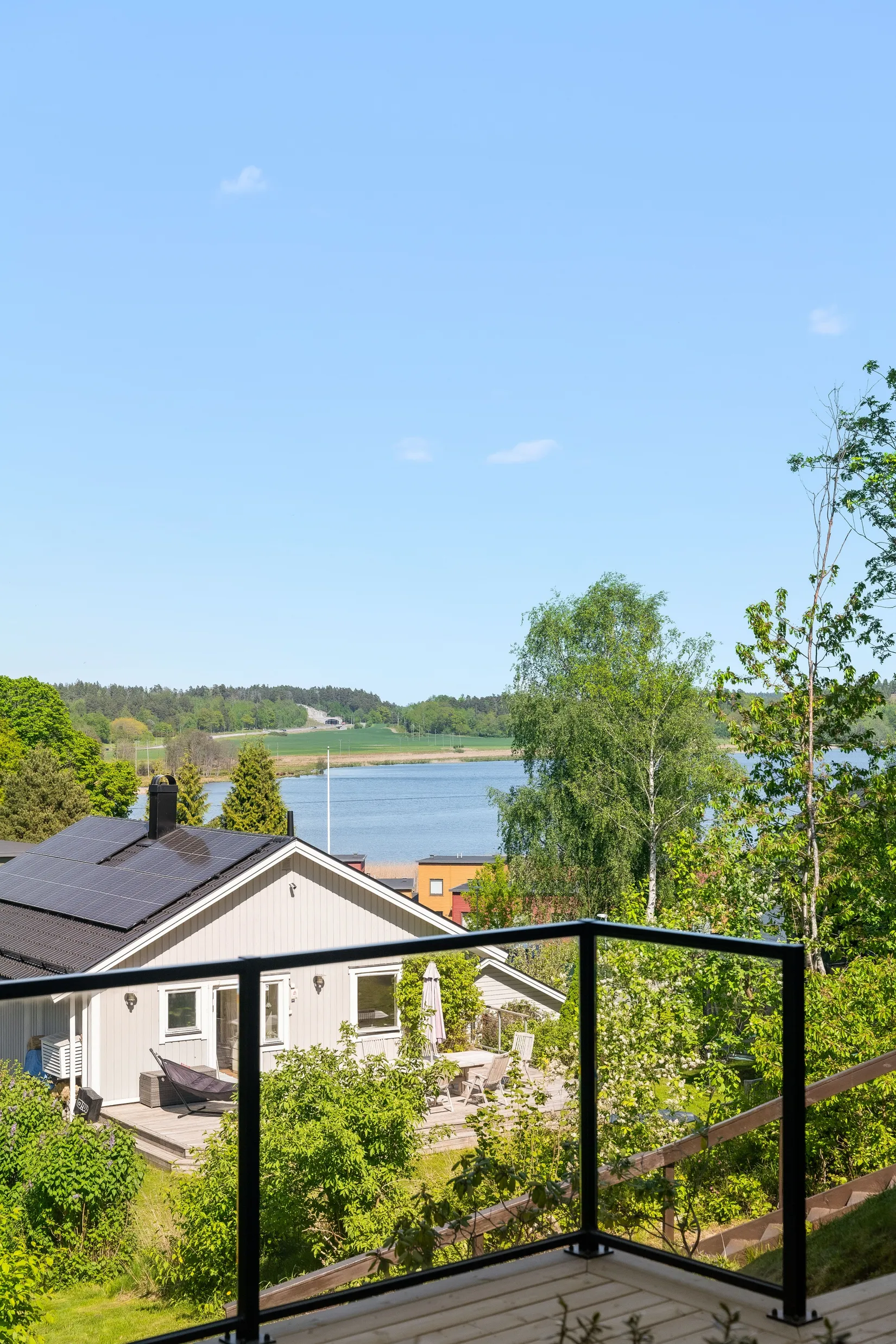 Villa, Radhus, Fredrikstrandsvägen 32B, Ekerö Brygga, Ekerö