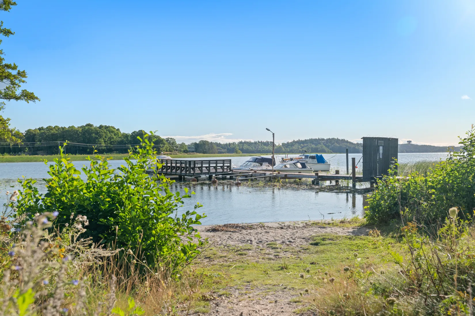 Villa, Radhus, Fredrikstrandsvägen 32B, Ekerö Brygga, Ekerö