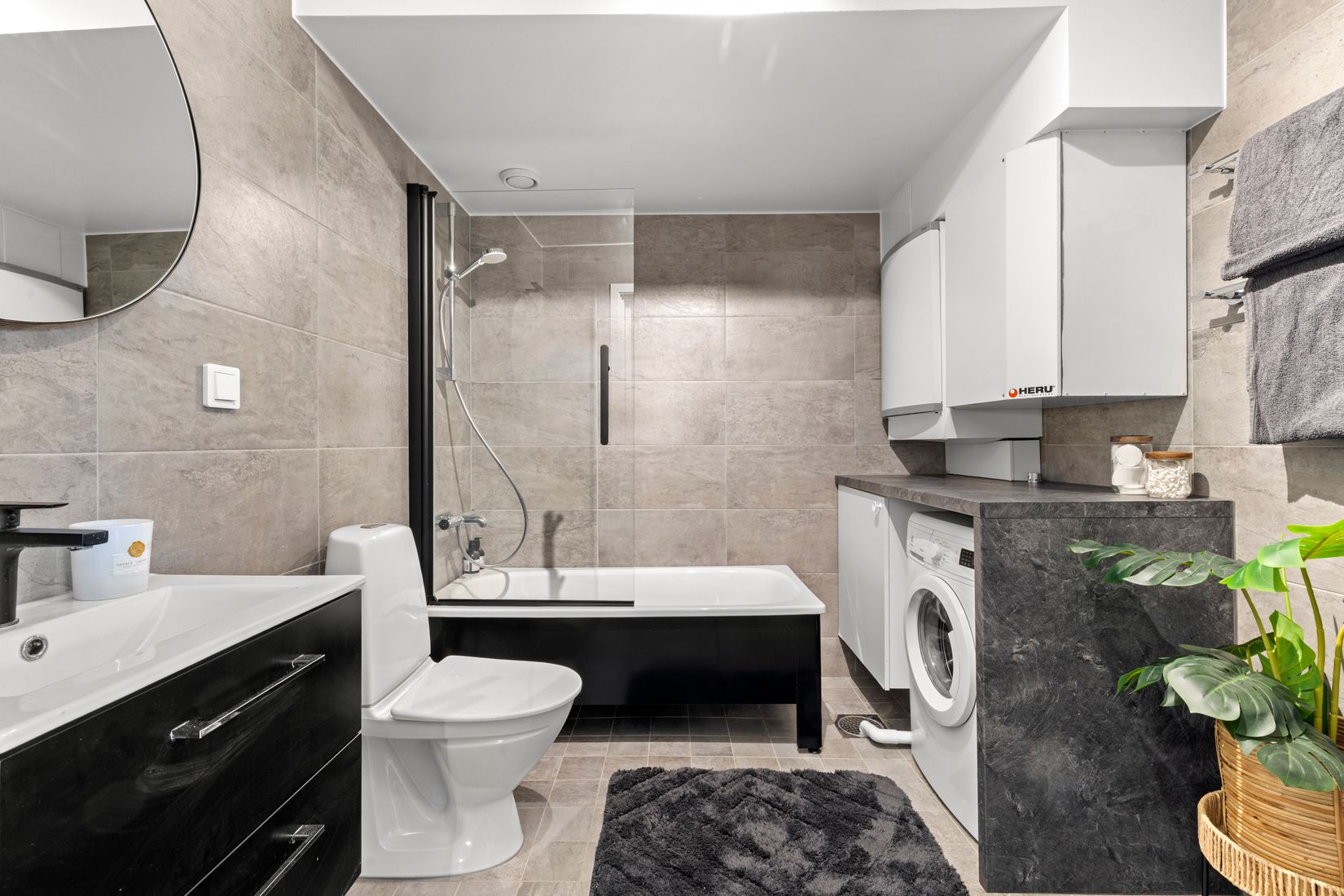 Radhus, Friluftsvägen 103, Riksten, Botkyrka