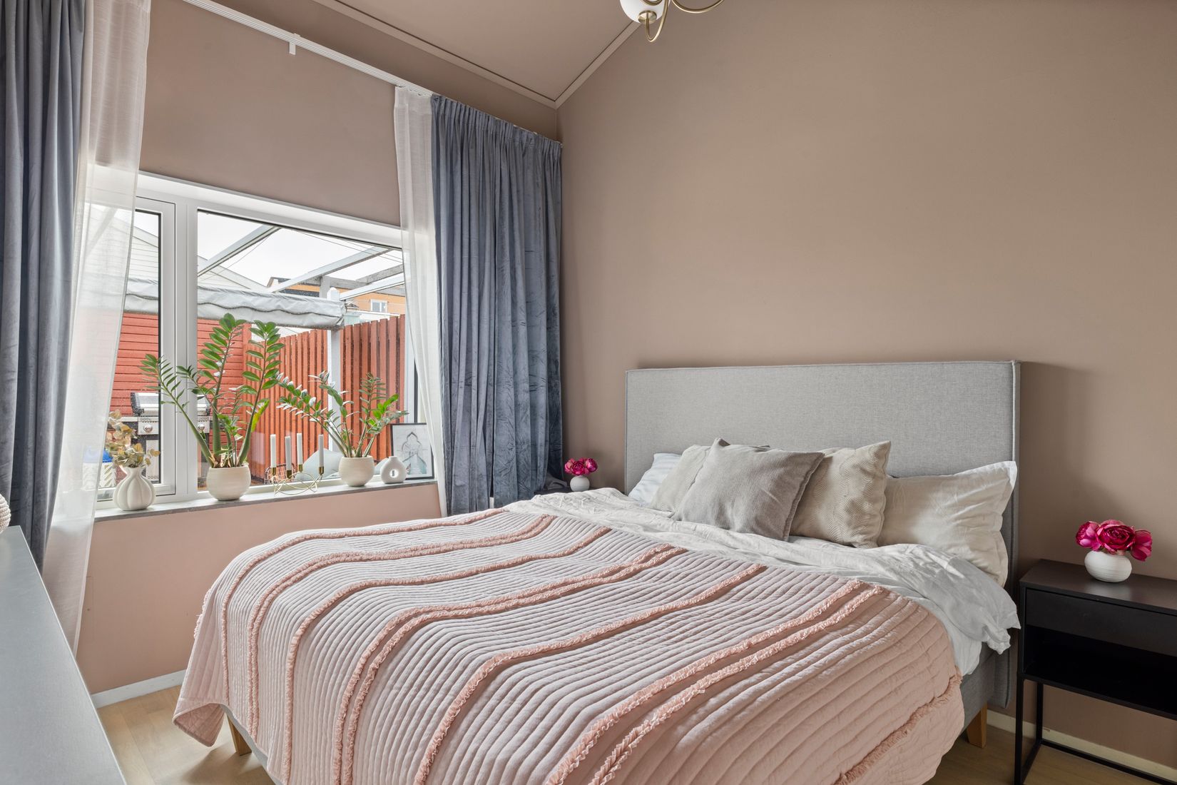 Radhus, Friluftsvägen 103, Riksten, Botkyrka