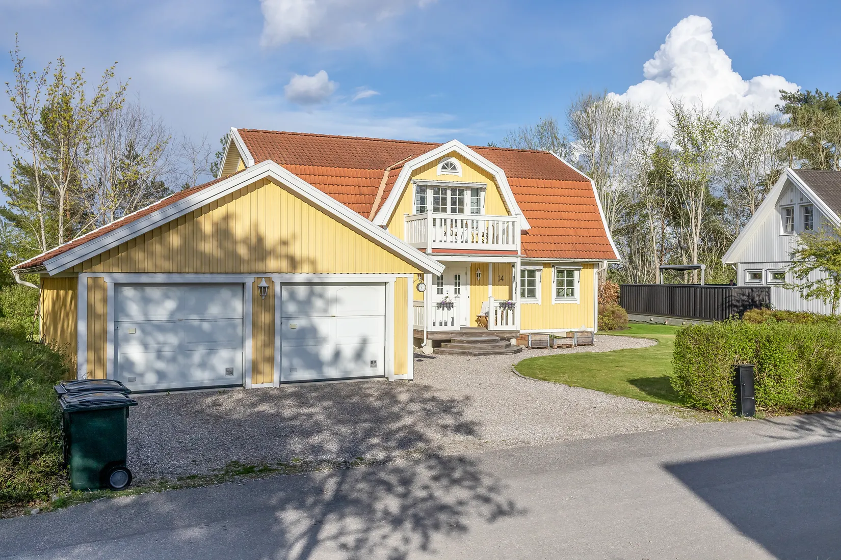 Villa, Nybergagatan 14, Grusåsen, Södertälje