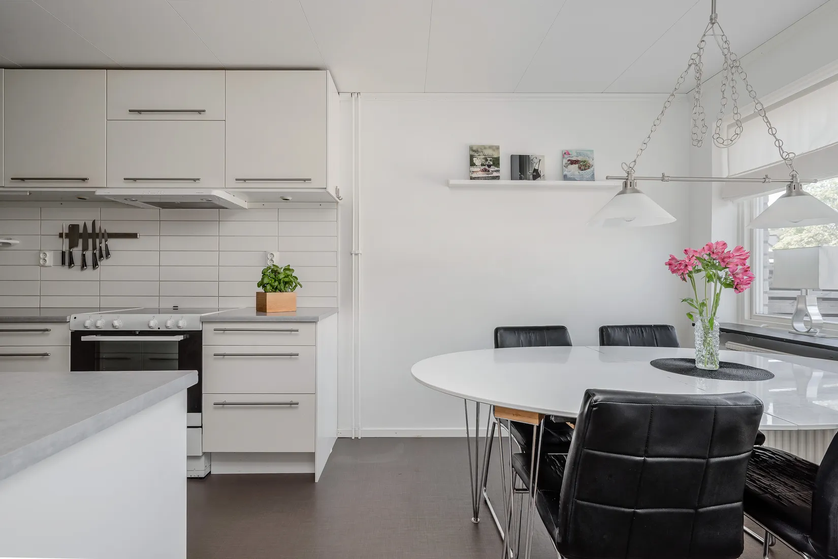 Villa, Höjdvägen 16, Rickeby/Karlberg, Vallentuna