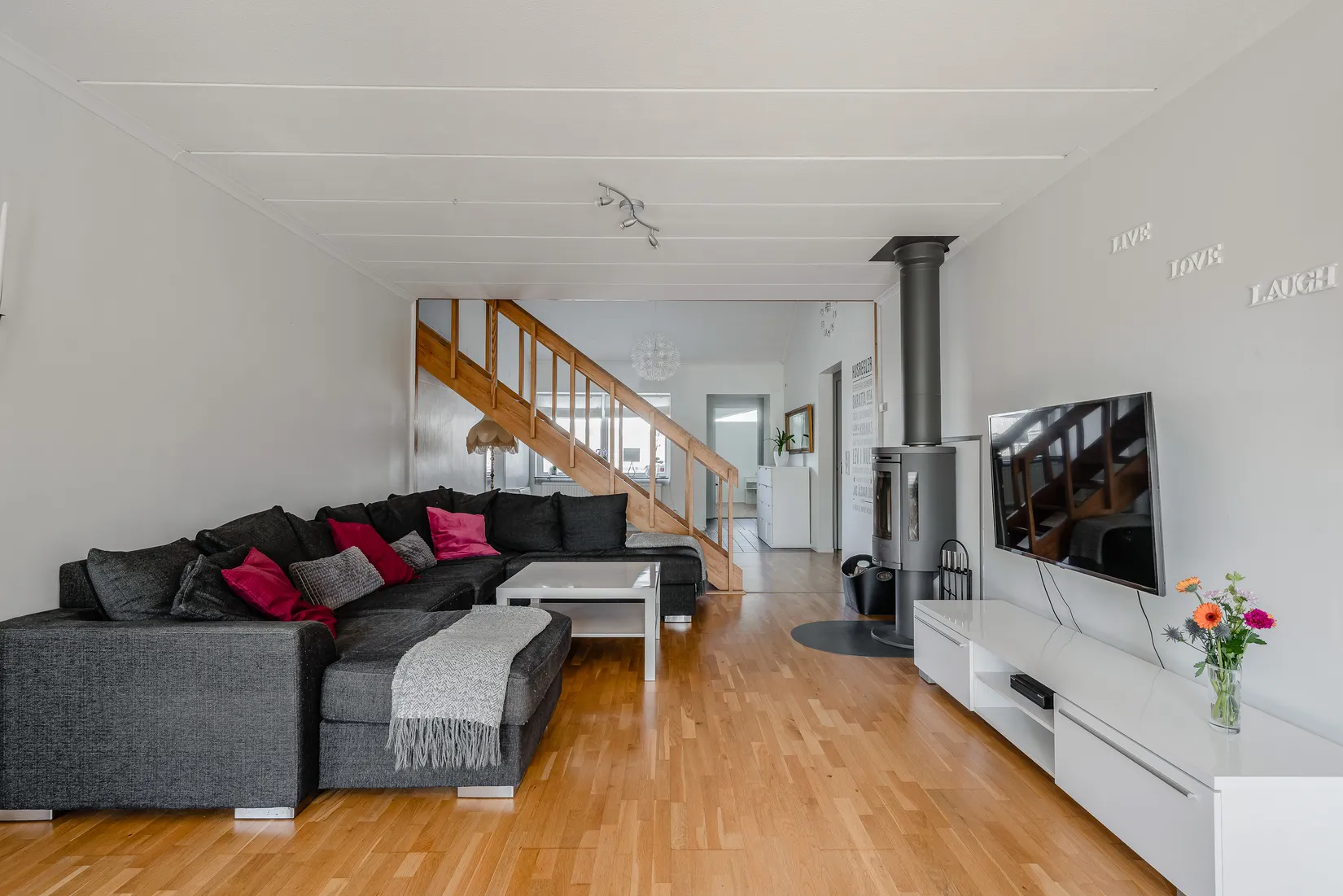 Villa, Höjdvägen 16, Rickeby/Karlberg, Vallentuna