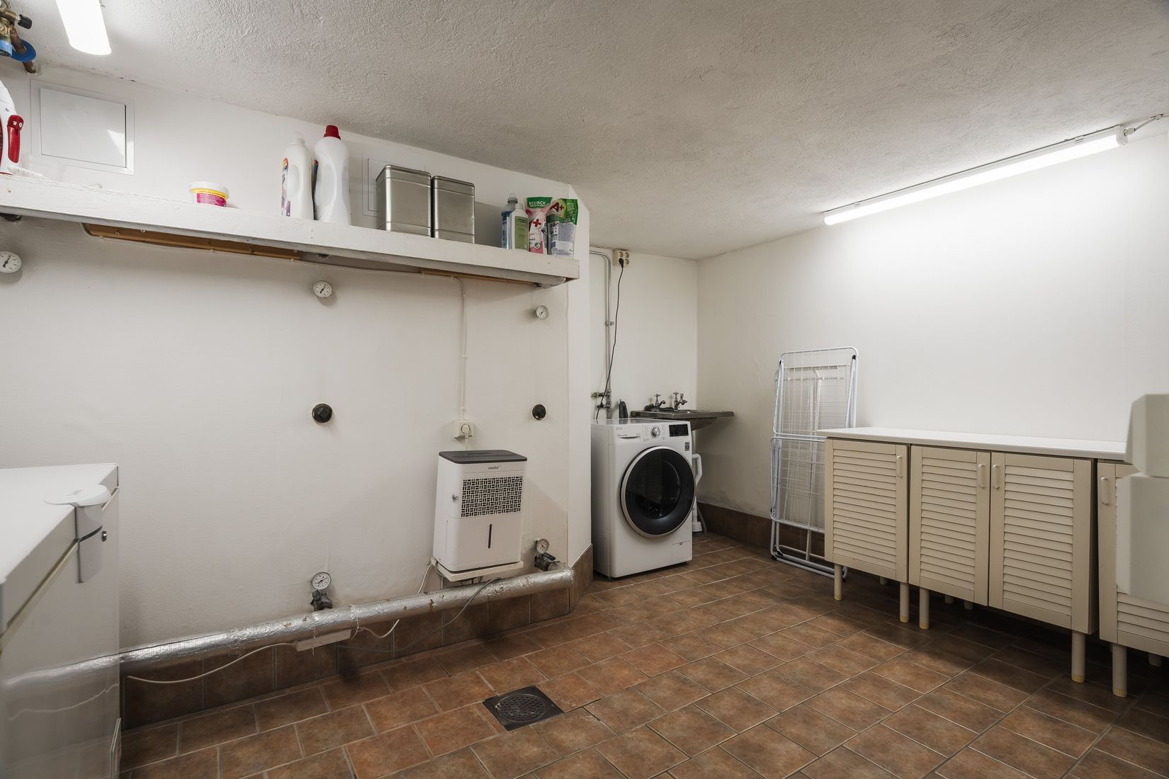 Gård/Skog, Fallvägen 21, Fallet, Gävle