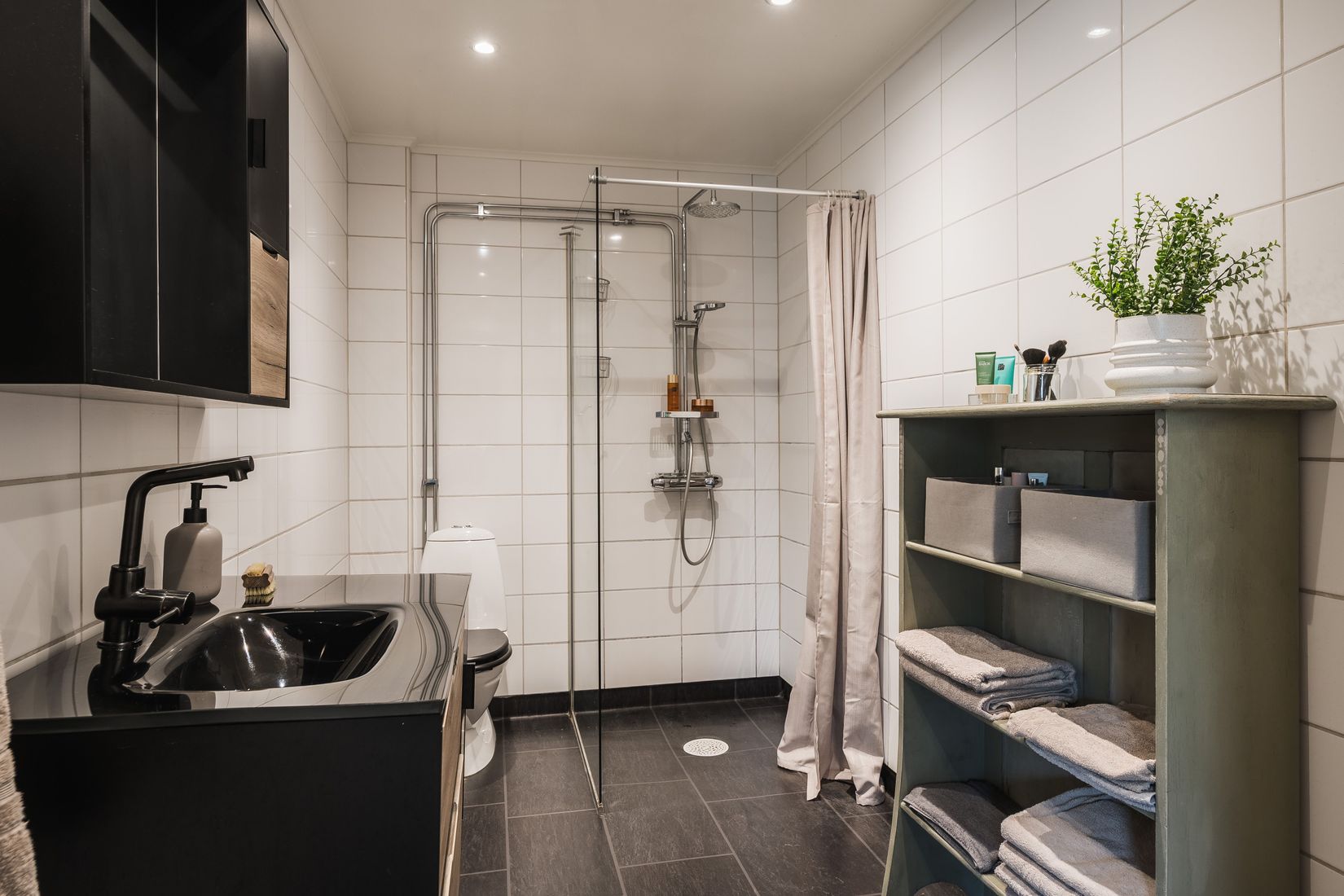 Gård/Skog, Fallvägen 21, Fallet, Gävle