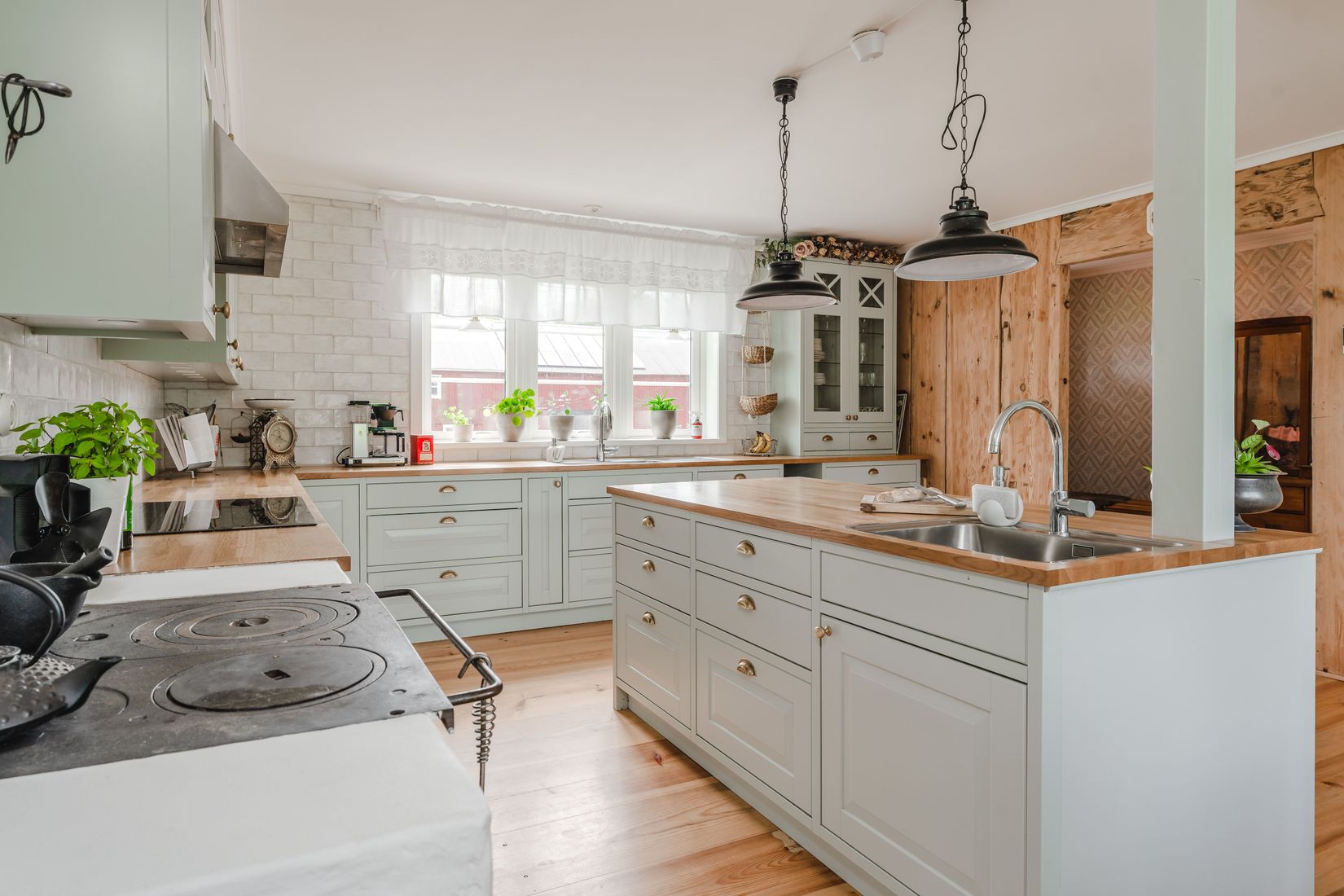 Gård/Skog, Fallvägen 21, Fallet, Gävle