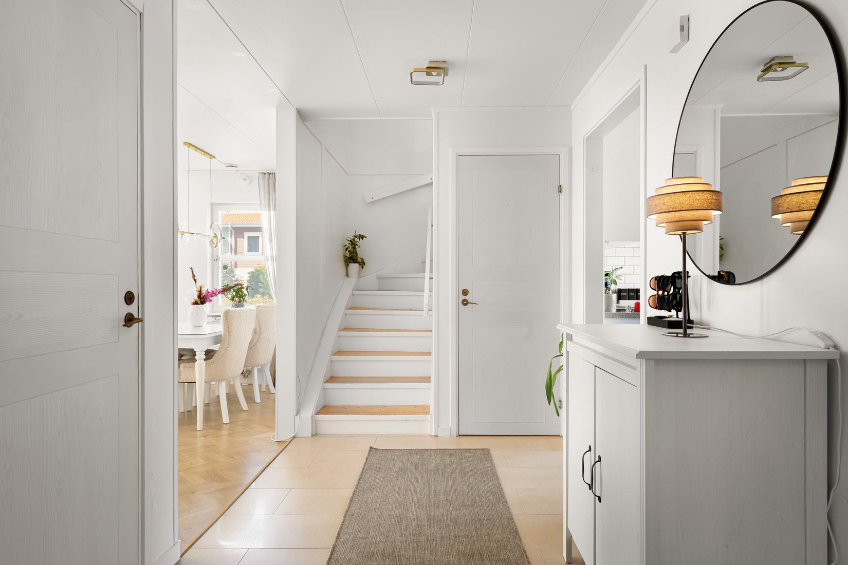 Radhus, Lindgårdsvägen 12, Björklinge, Uppsala