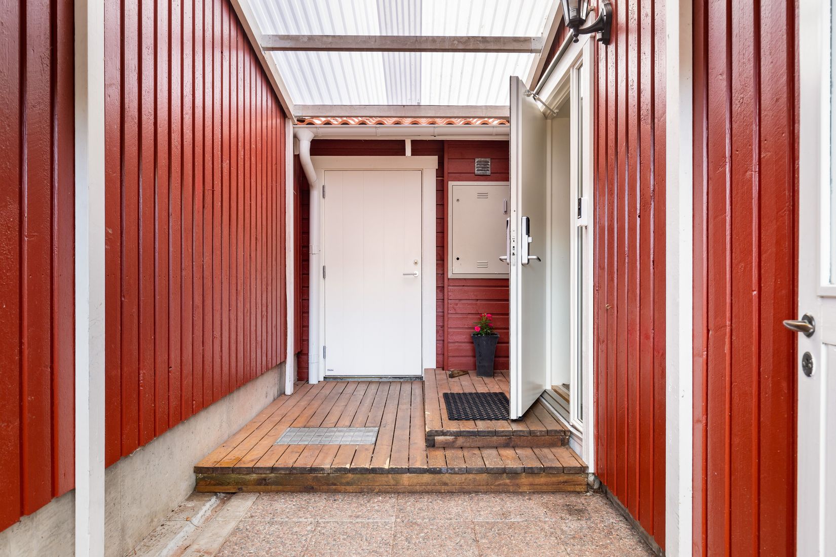 Radhus, Lindgårdsvägen 12, Björklinge, Uppsala