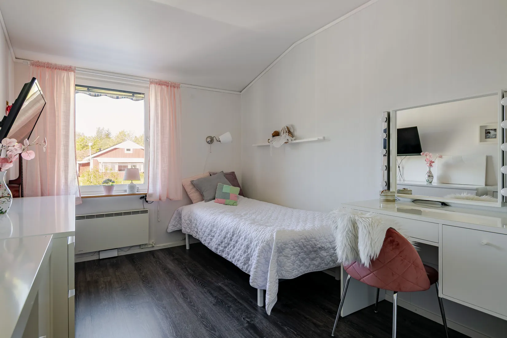 Villa, Radhus, Sandviksvägen 108, Skutudden, Falun