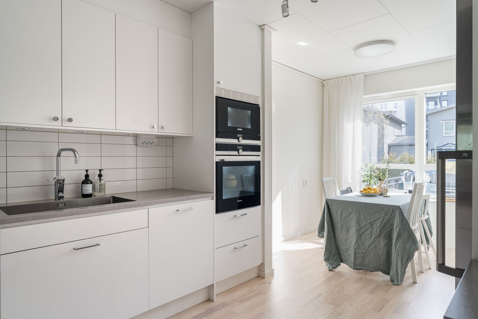 Villa, Radhus, Arningetorpsvägen 16C, Hägerneholm, Täby