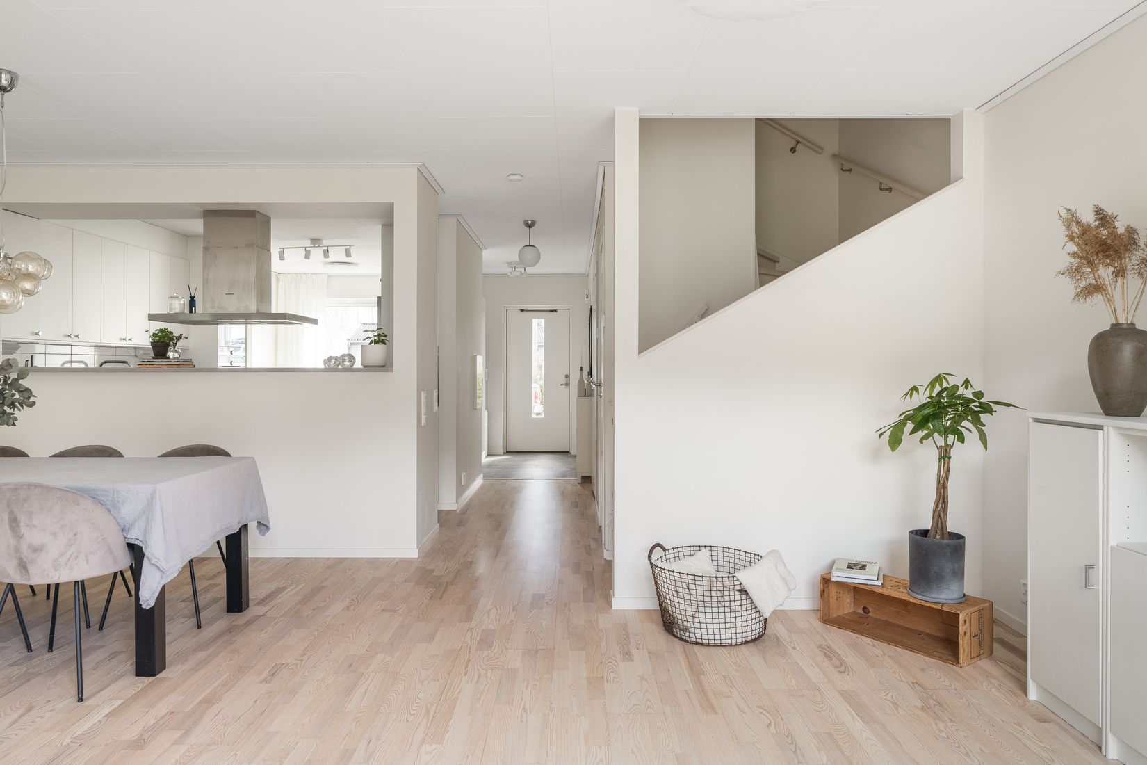 Villa, Radhus, Arningetorpsvägen 16C, Hägerneholm, Täby