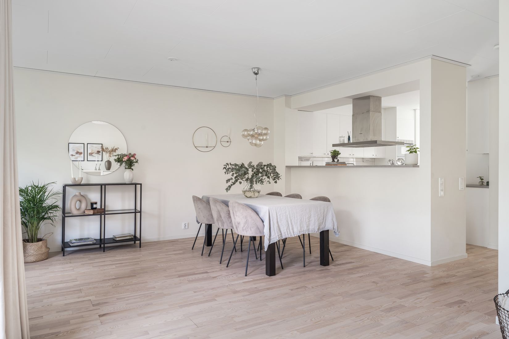 Villa, Radhus, Arningetorpsvägen 16C, Hägerneholm, Täby