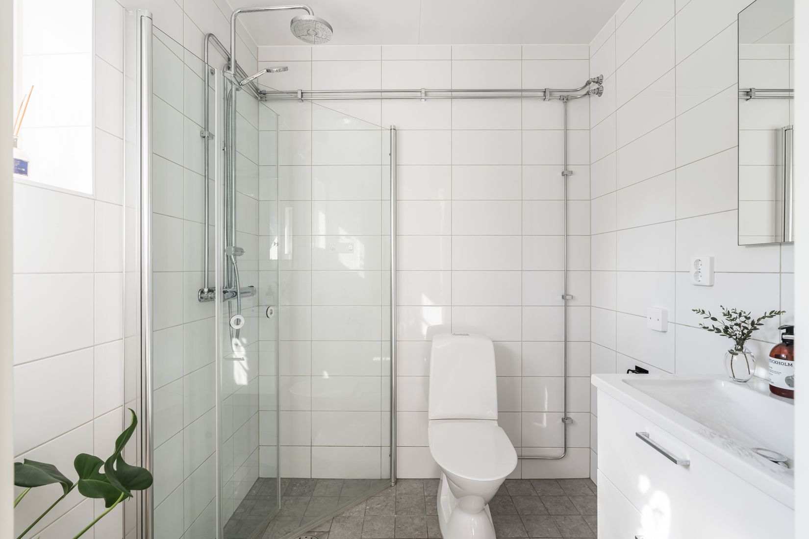 Villa, Radhus, Arningetorpsvägen 16C, Hägerneholm, Täby