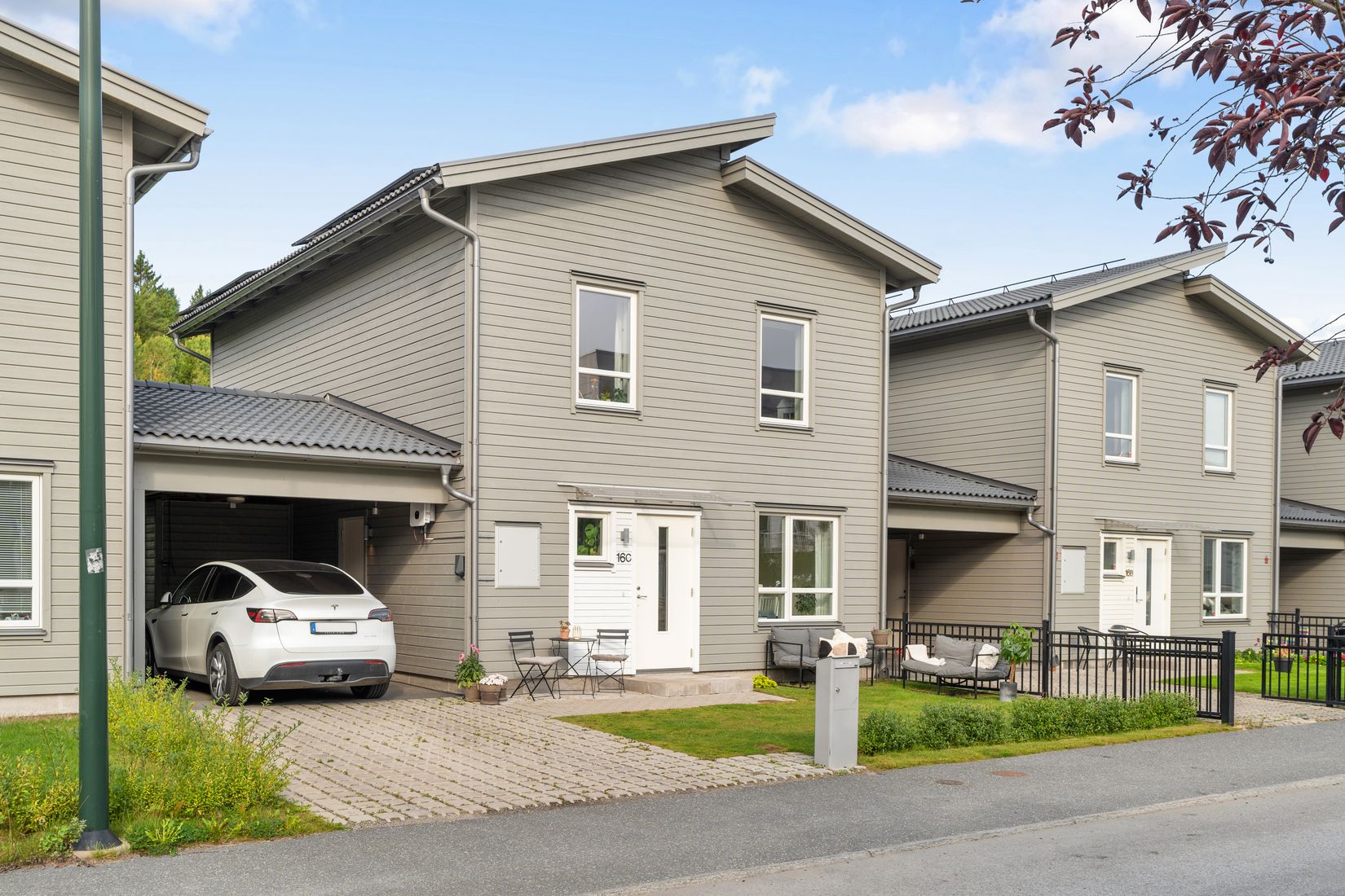 Villa, Radhus, Arningetorpsvägen 16C, Hägerneholm, Täby