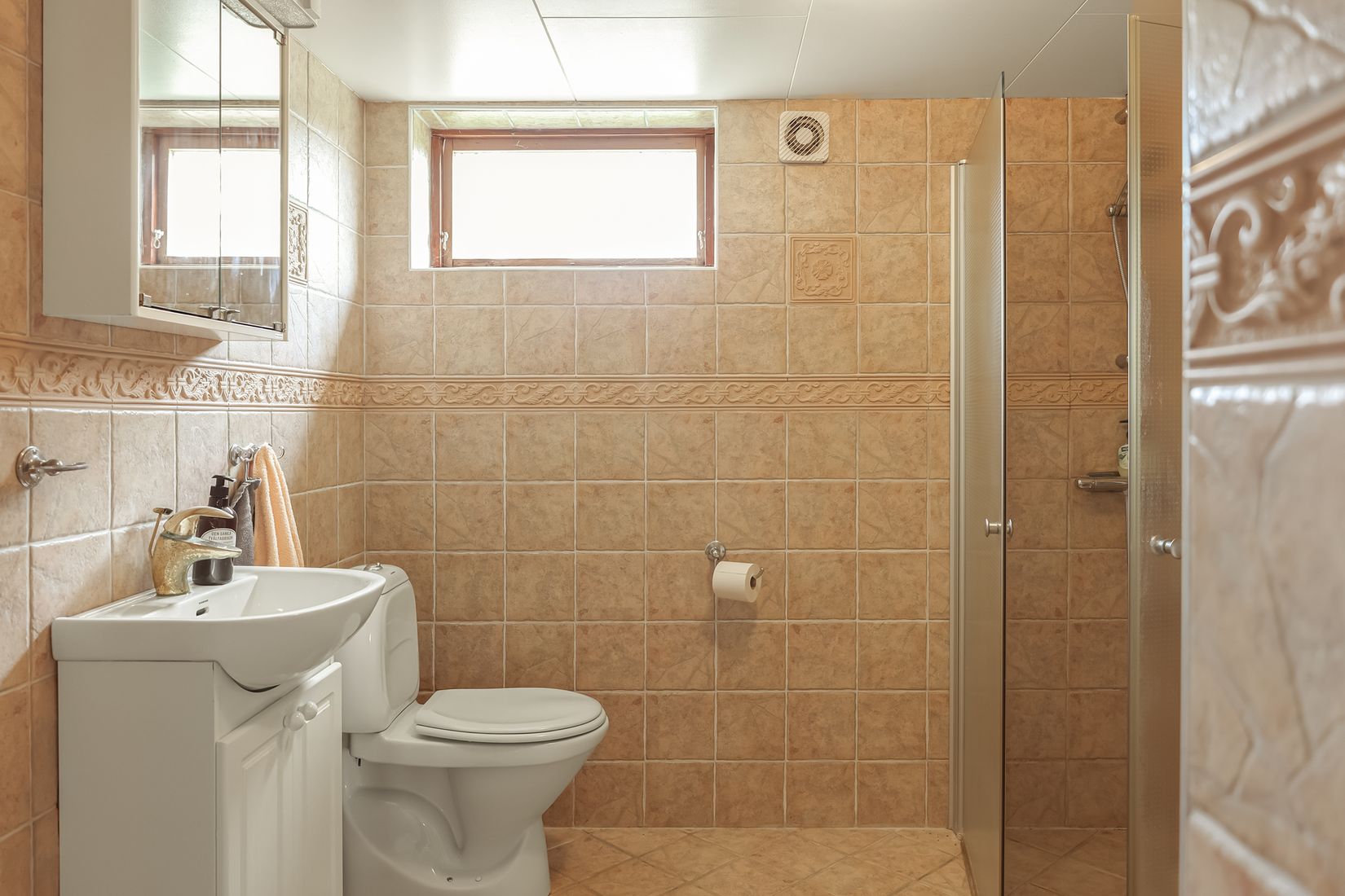 Villa, Olsnäsvägen 50, Olsnäs, Tjörn