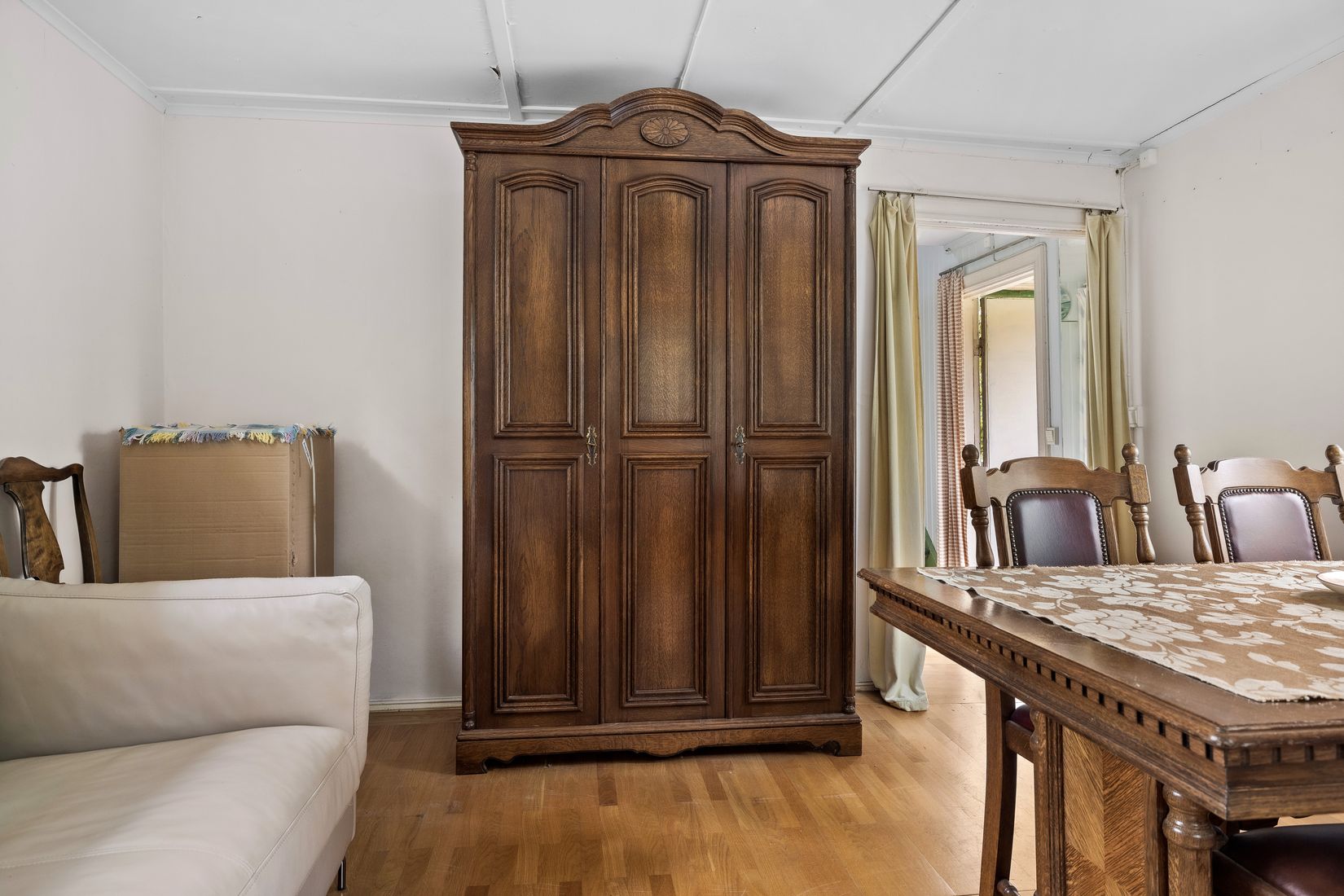 Tomt, Bylevägen 121, Södra Kragstalund / Byle, Vallentuna