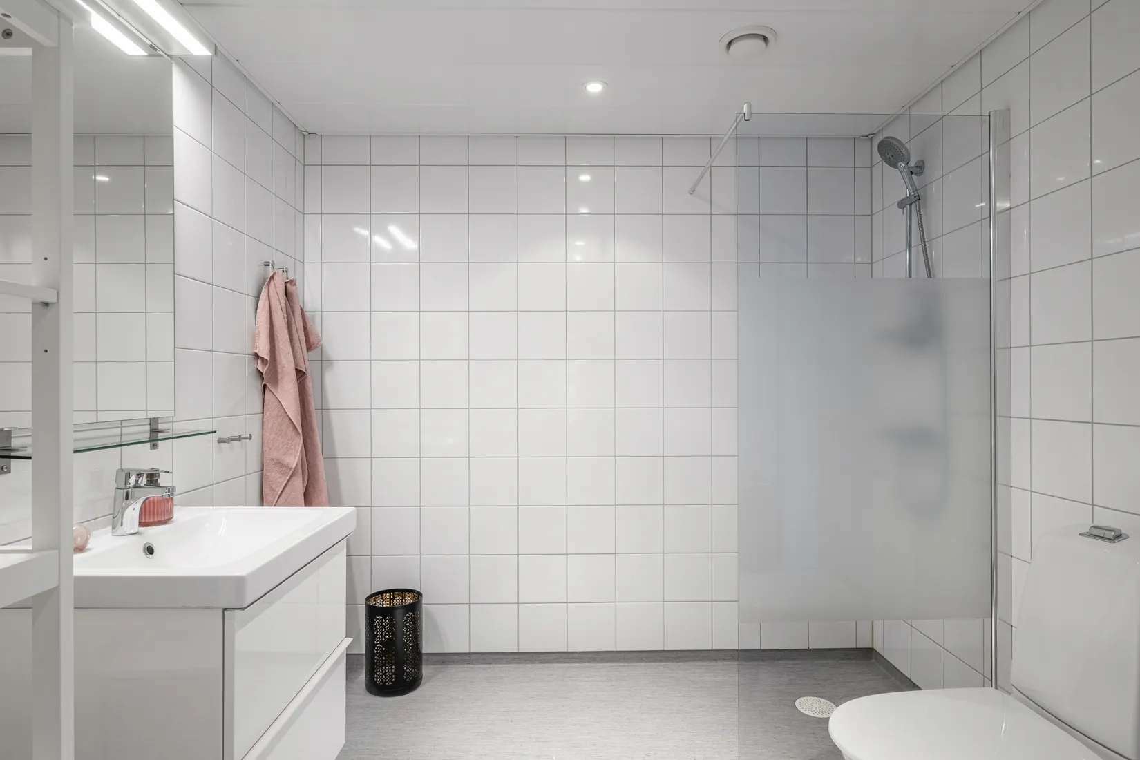 Bostadsrätt, Eklundshovsvägen 27C, Riksten, Botkyrka