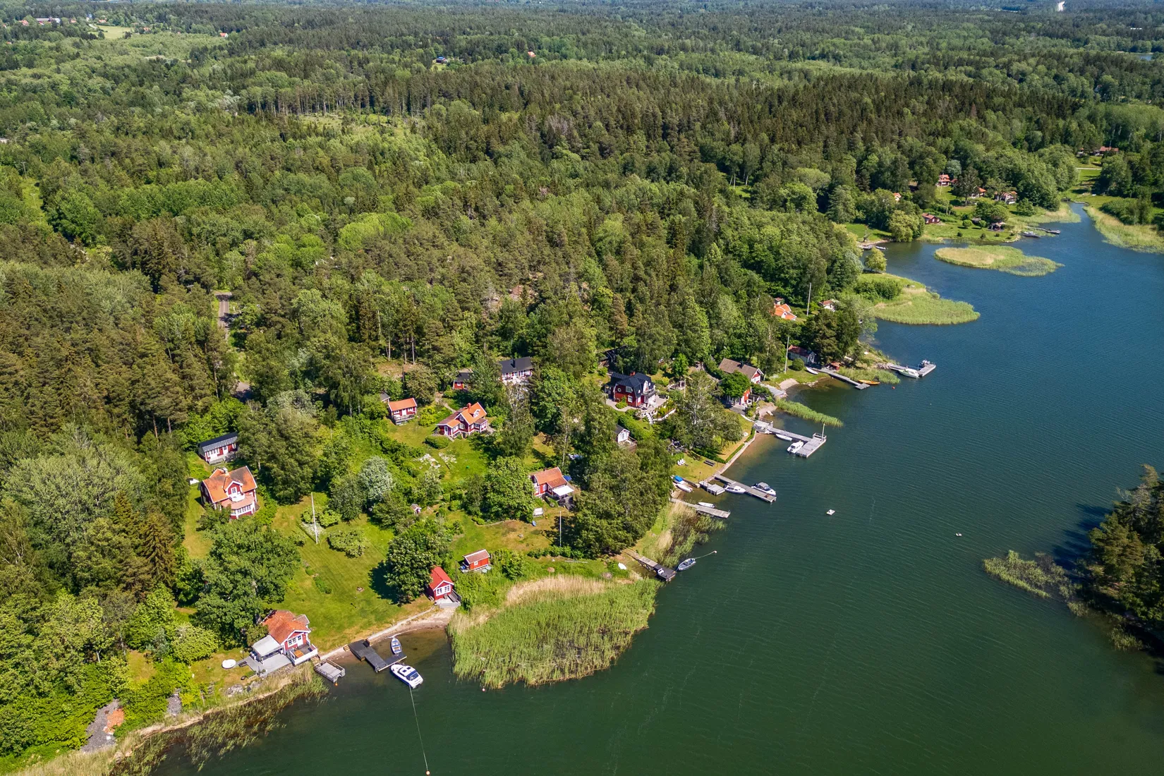 Tomt, Bussholmsvägen 25, Åkerö - Bussholmen, Norrtälje