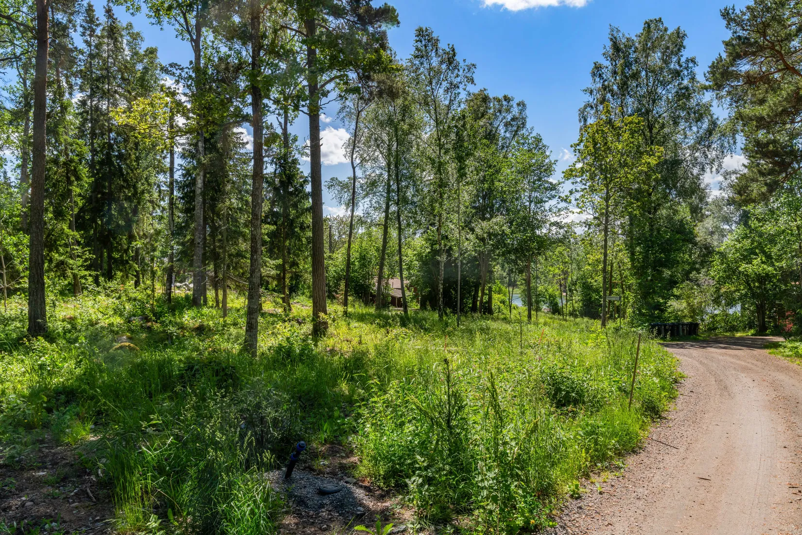 Tomt, Bussholmsvägen 25, Åkerö - Bussholmen, Norrtälje