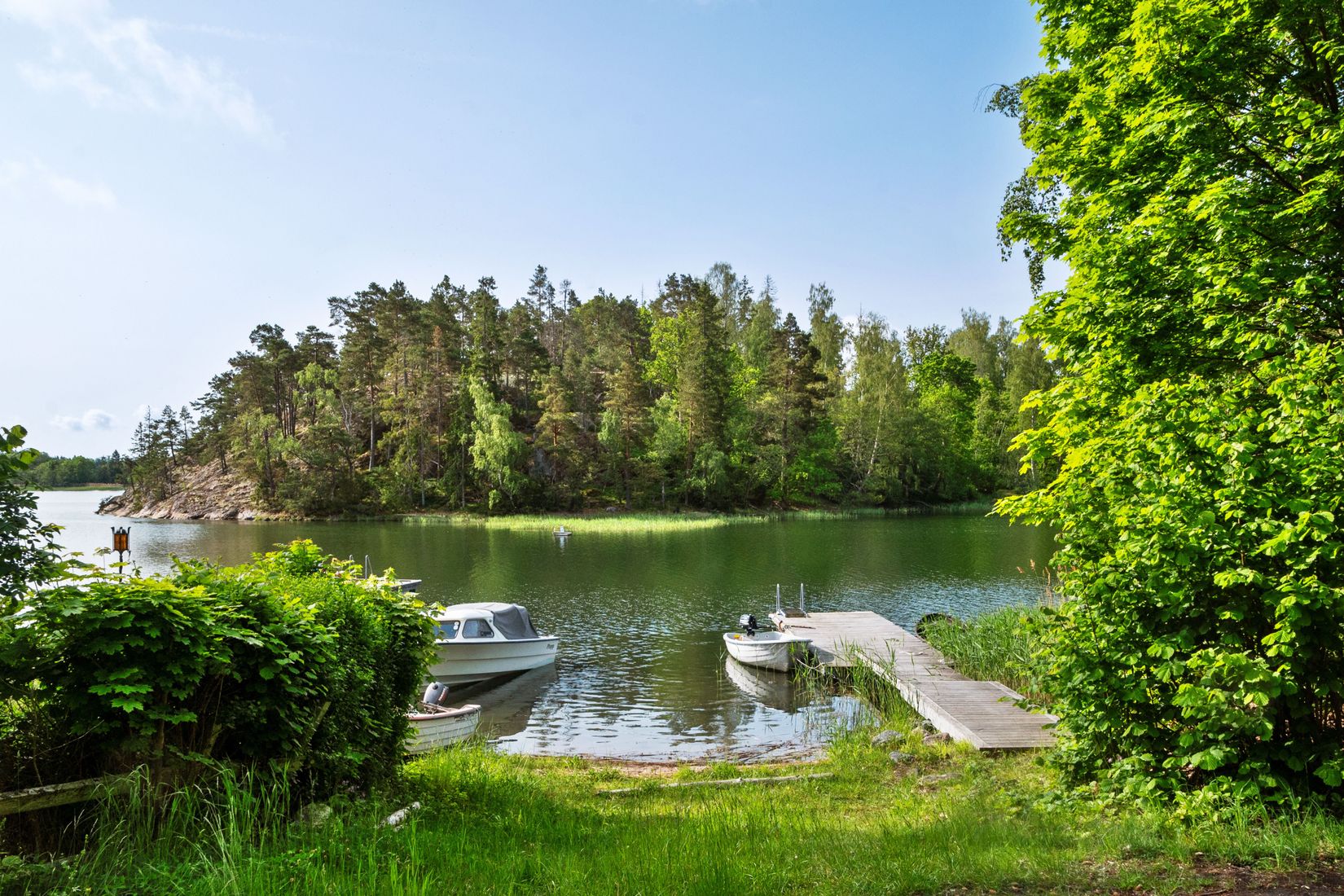 Tomt, Bussholmsvägen 25, Åkerö - Bussholmen, Norrtälje