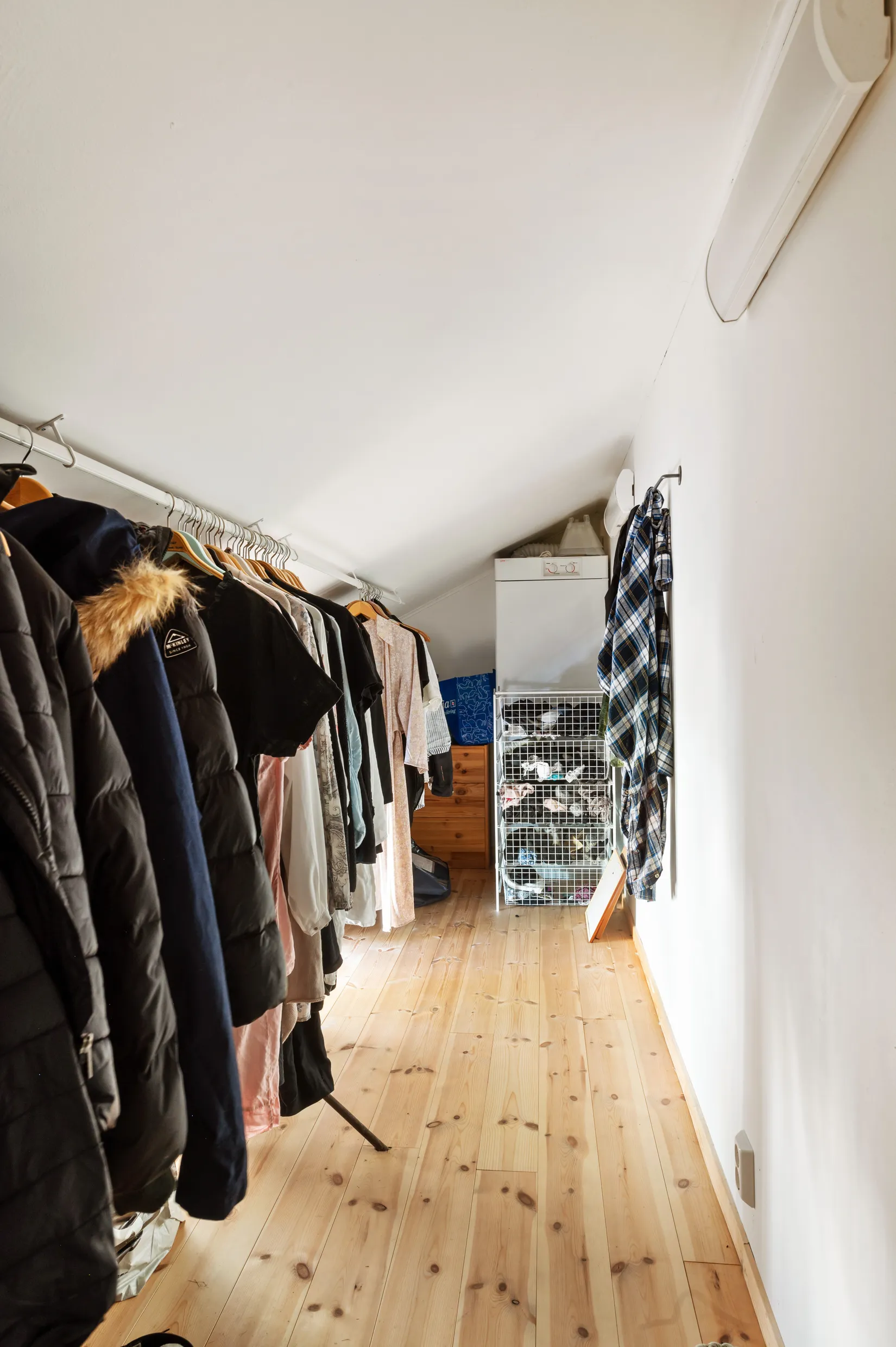 Villa, Rekinde byväg 24, Edsbro, Norrtälje