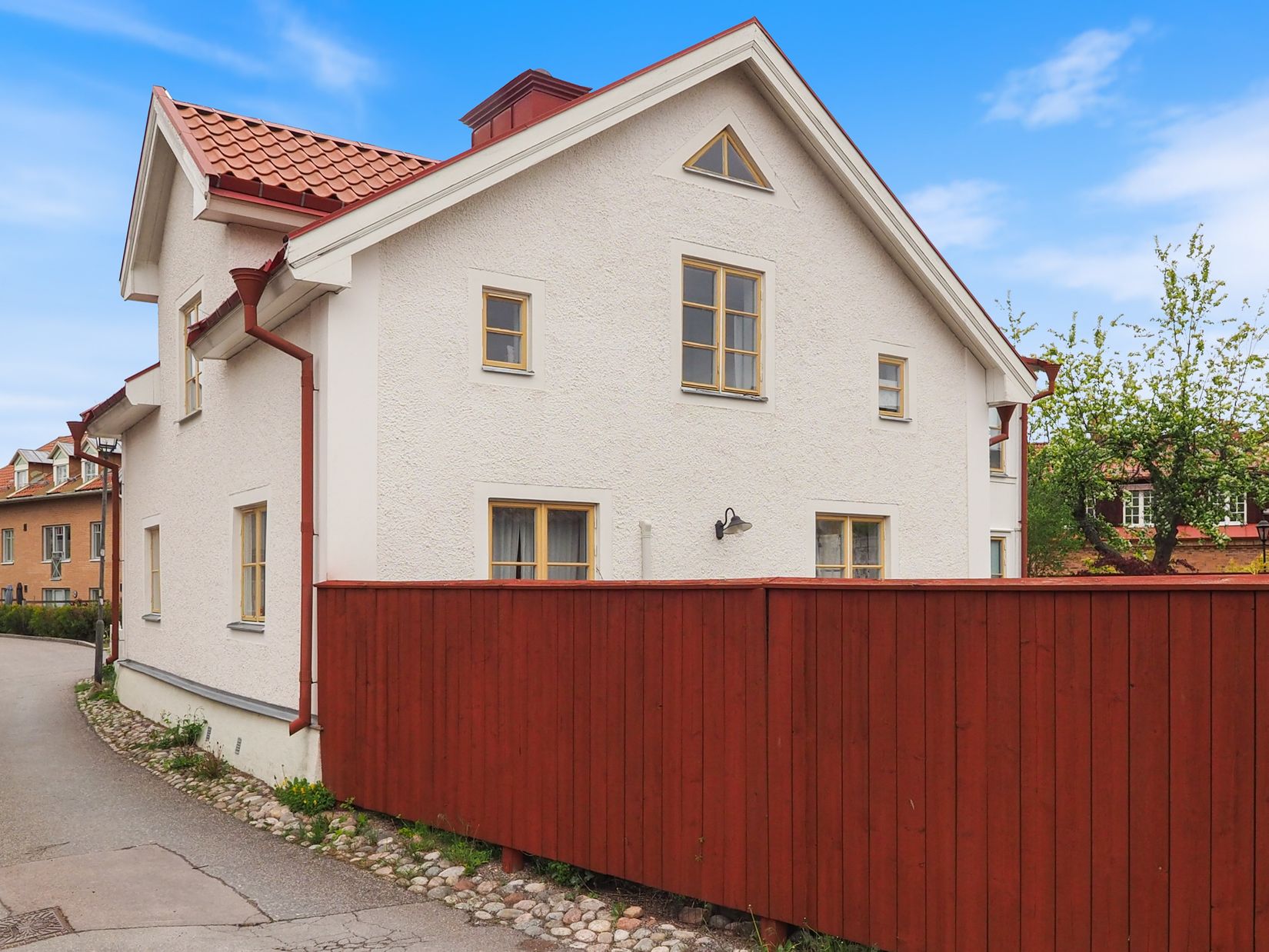 Villa, Kvarngatan 8A, Centralt, Strängnäs
