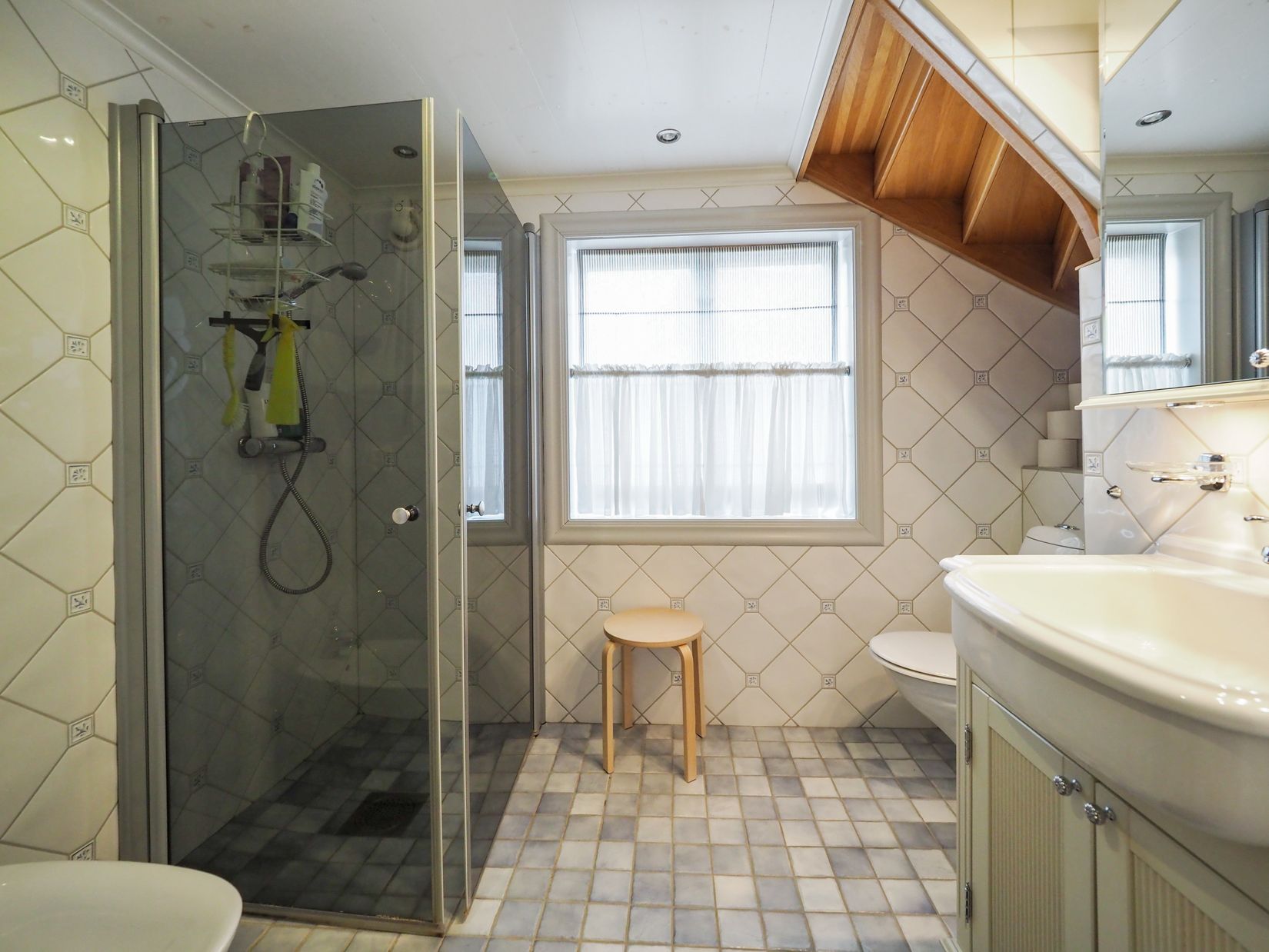 Villa, Kvarngatan 8A, Centralt, Strängnäs