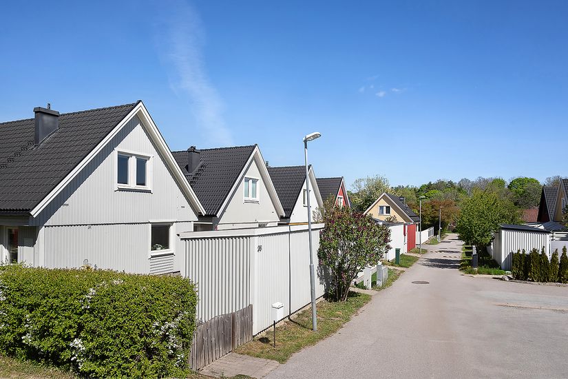 Radhus, Fjärilsvägen 26, Fresta, Upplands Väsby