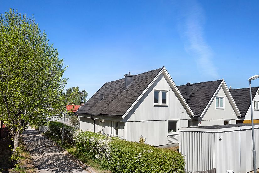 Radhus, Fjärilsvägen 26, Fresta, Upplands Väsby