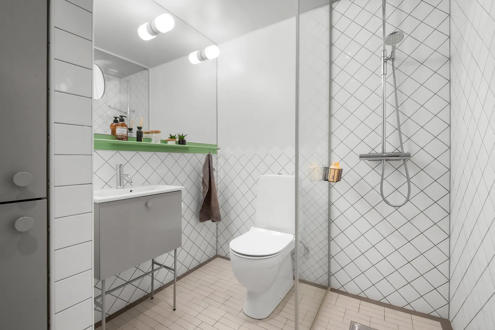 Bostadsrätt, Vintergatan 2C, Centrala Sundbyberg, Sundbyberg