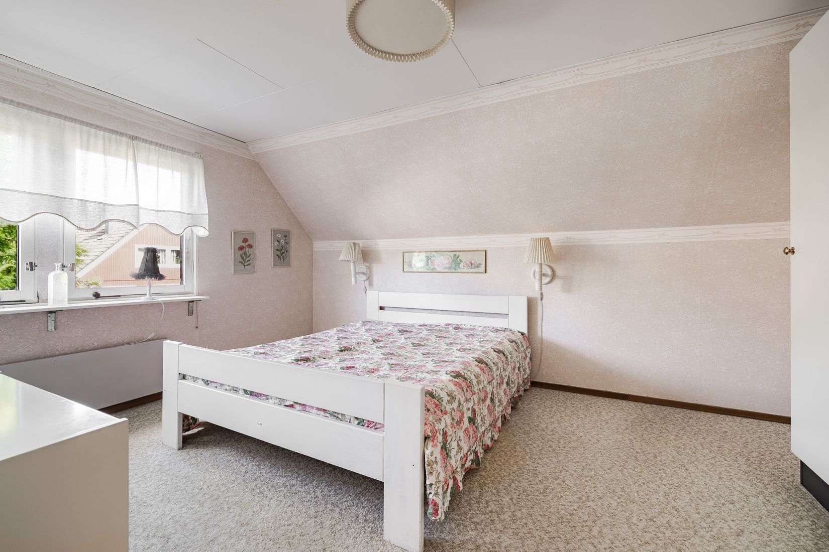 Radhus, Lievägen 4, Skogstorp, Eskilstuna