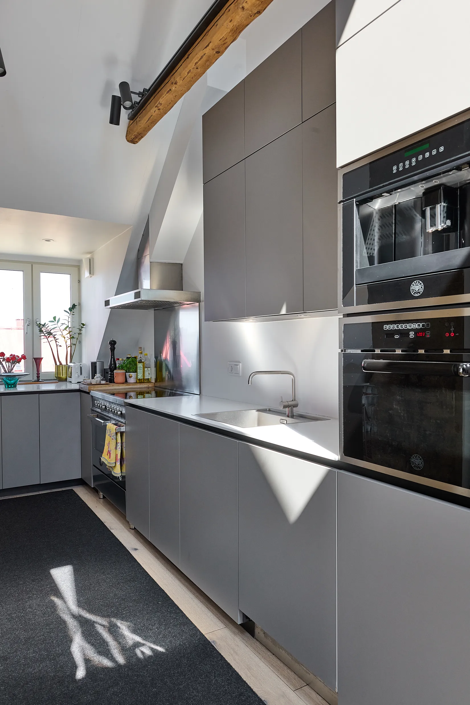 Bostadsrätt, Maria Prästgårdsgata 15A, Våning 6 av 6, Södermalm Maria, Stockholm