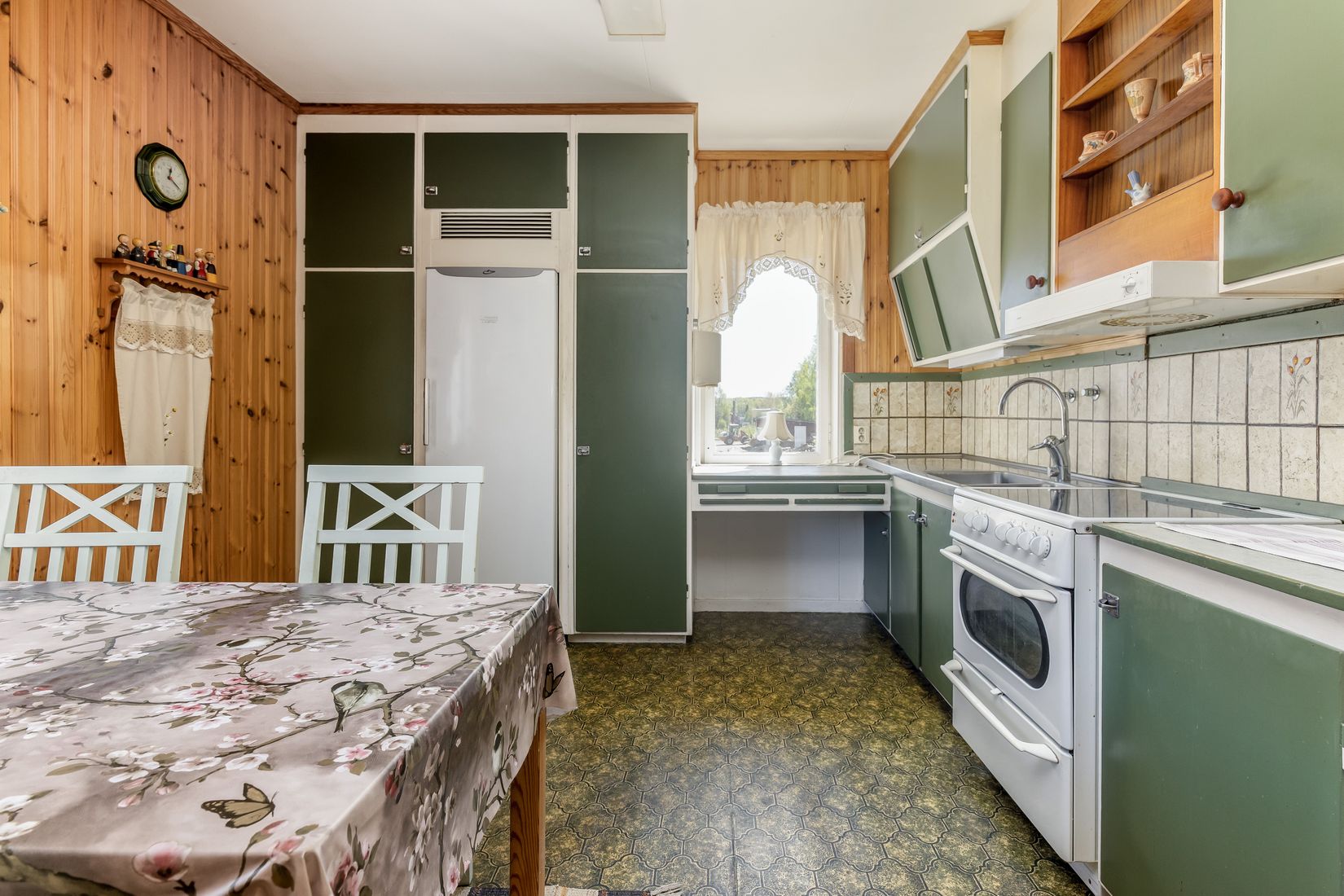 Villa, Thenors väg 2, Gunnars, Smedjebacken