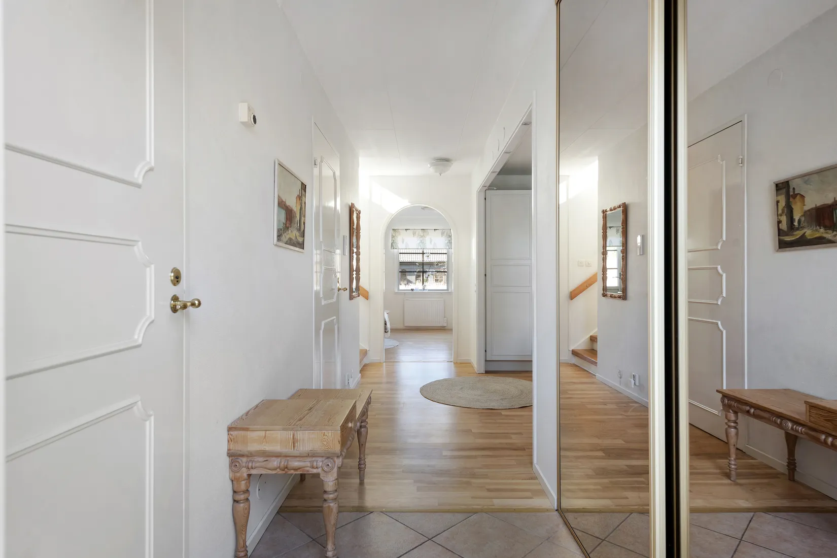 Villa, Radhus, Gyllenstiernas väg 28, Näsbypark, Täby