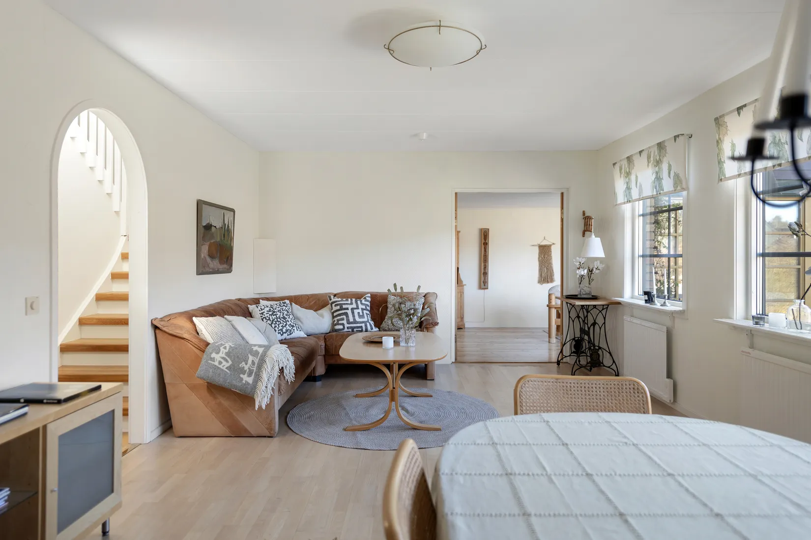 Villa, Radhus, Gyllenstiernas väg 28, Näsbypark, Täby