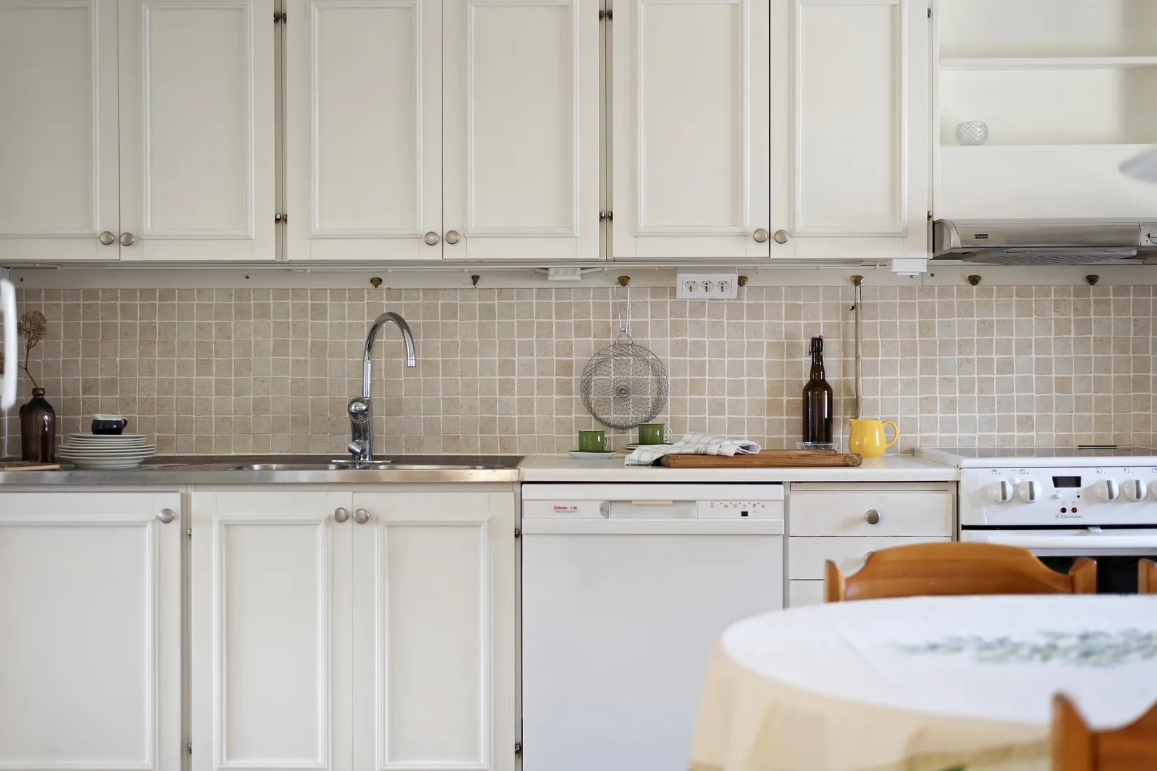 Villa, Radhus, Gyllenstiernas väg 28, Näsbypark, Täby