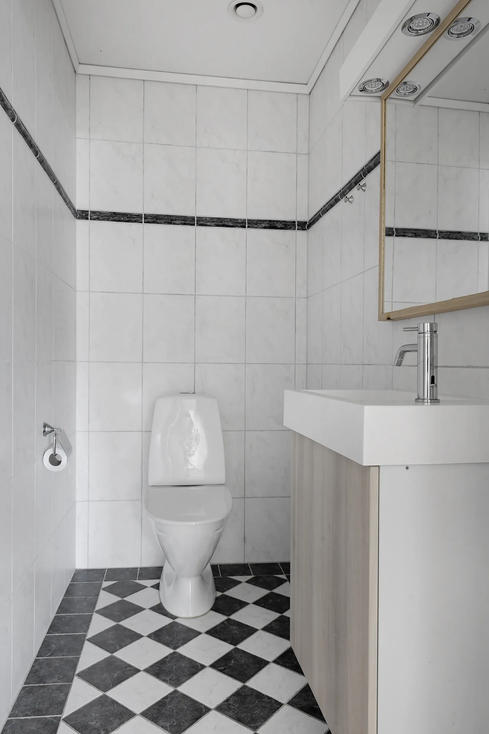 Villa, Keflaviksvägen 15, Skogshöjden , Trollhättan