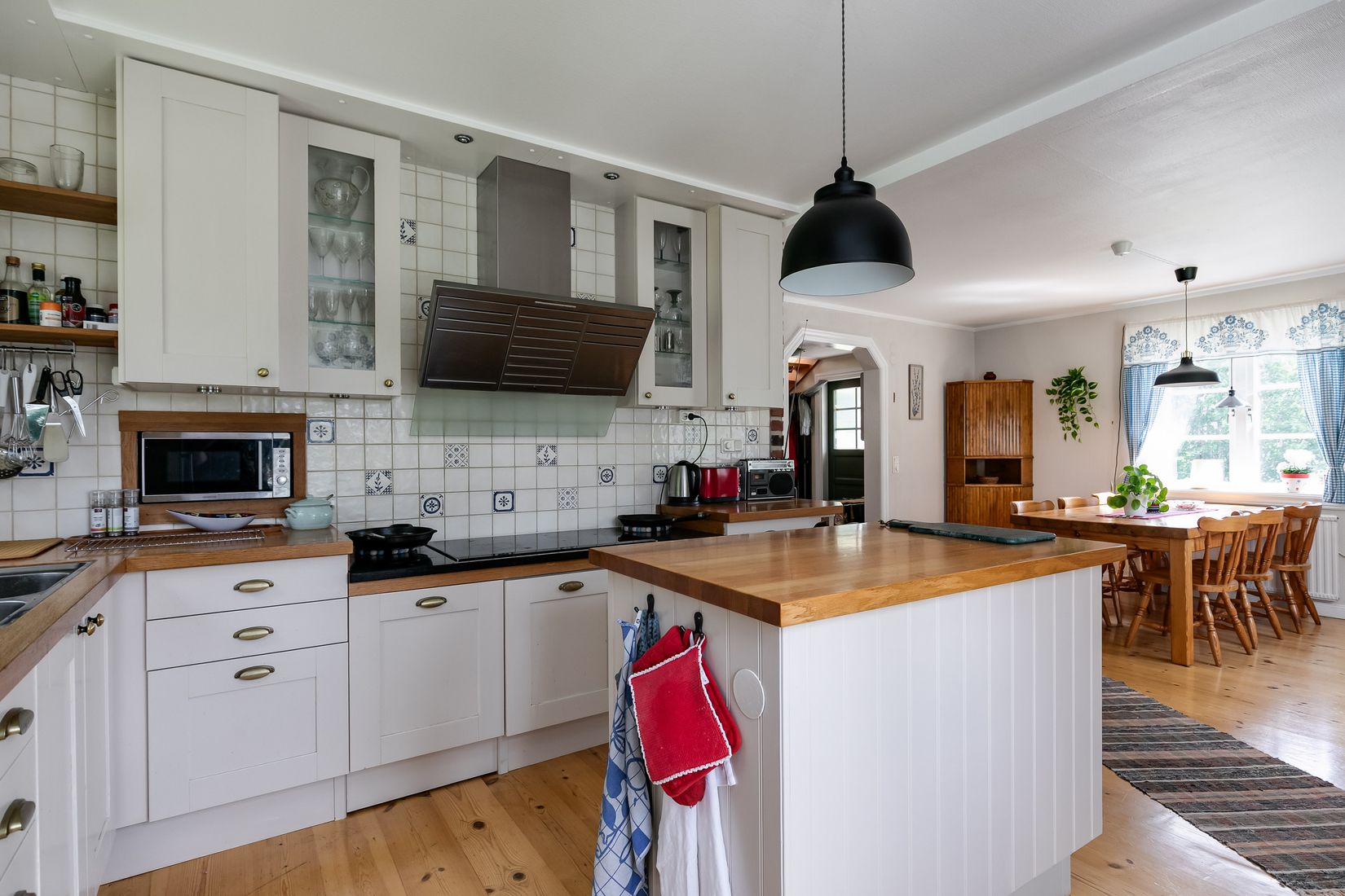 Villa, Mohultsvägen 1, Mullhyttan, Lekeberg