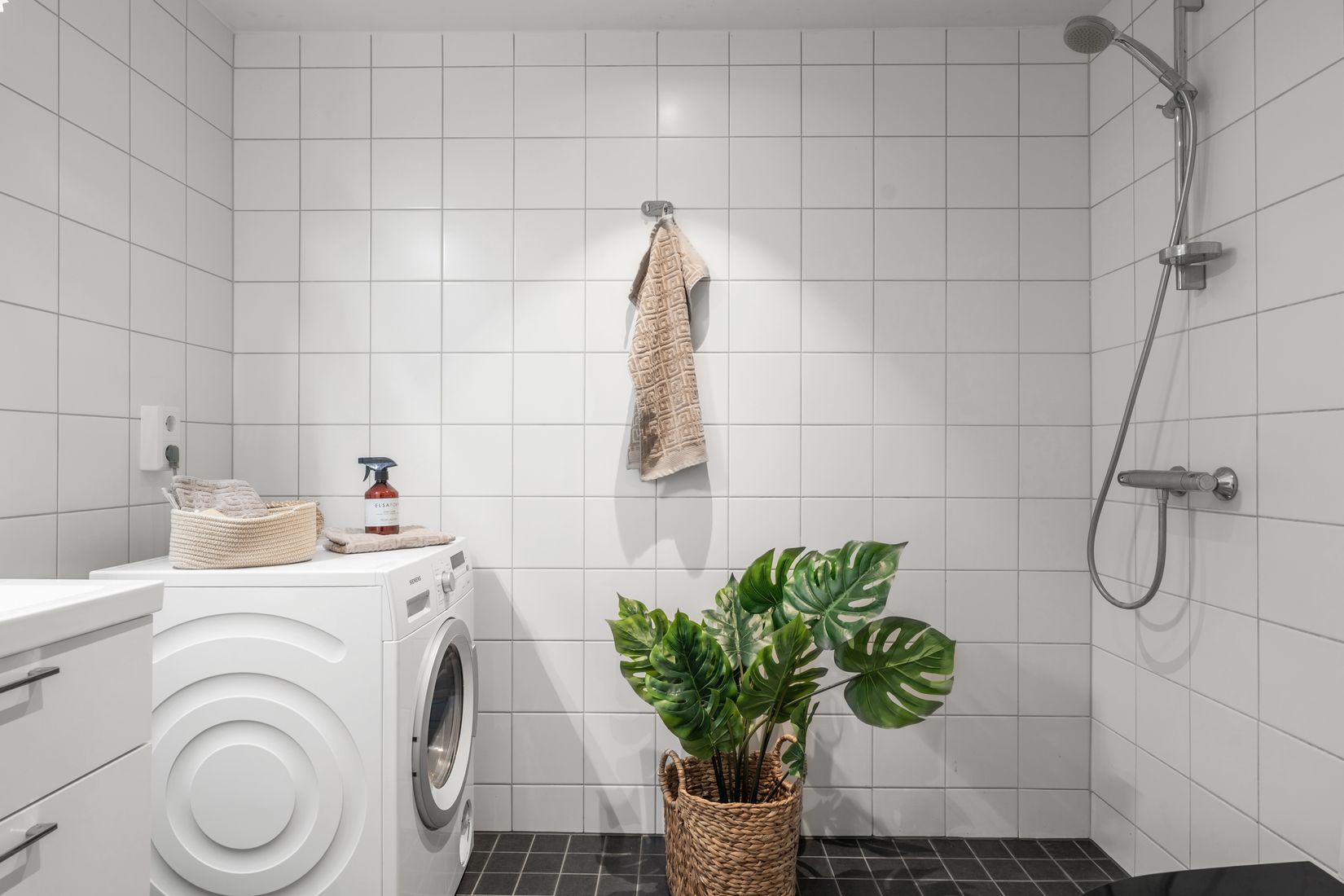 Bostadsrätt, Kansligränd 20, Kvarnbergsplan, Huddinge