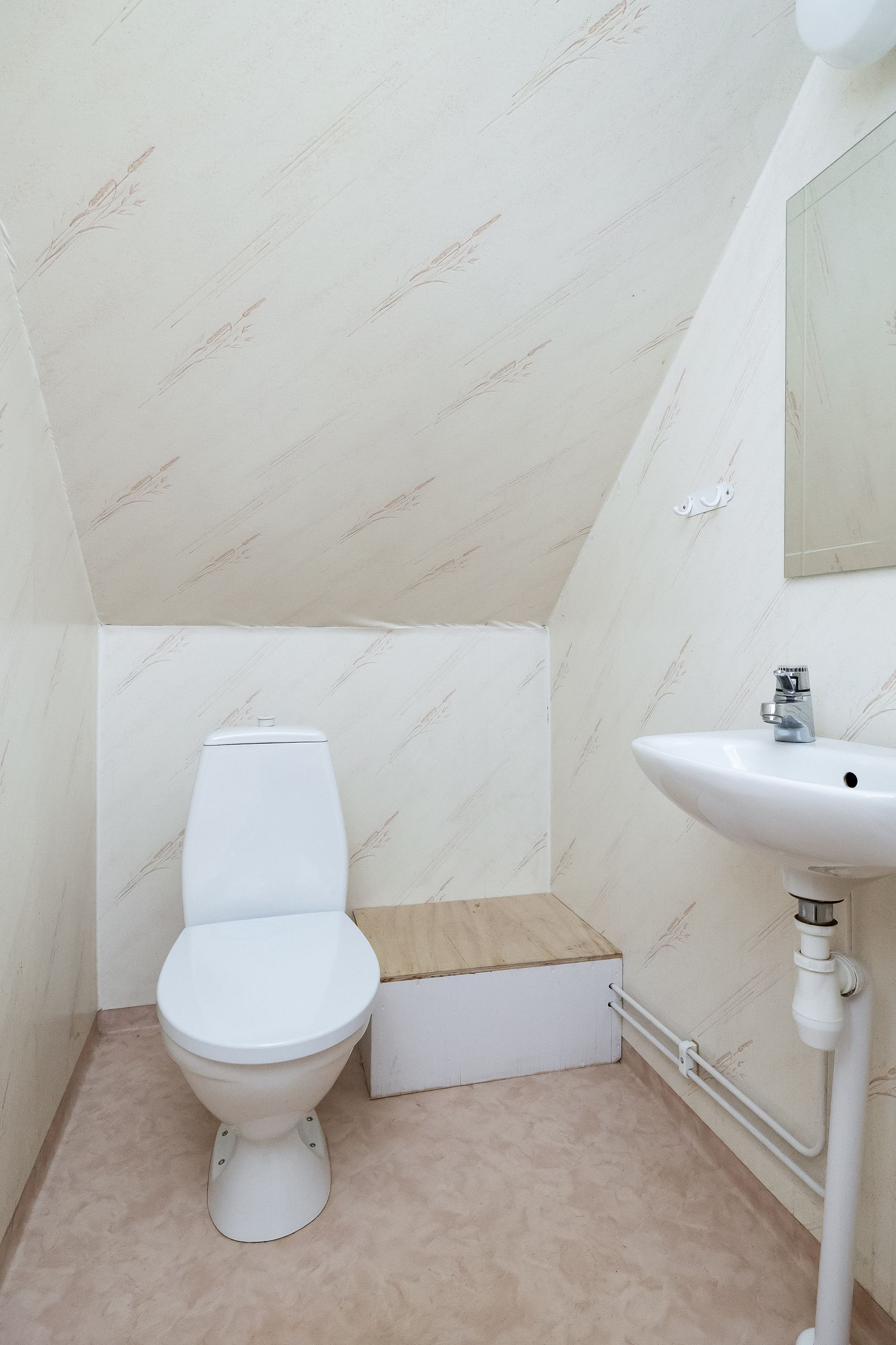 Villa, Skolgatan 10, Centralt, Örebro