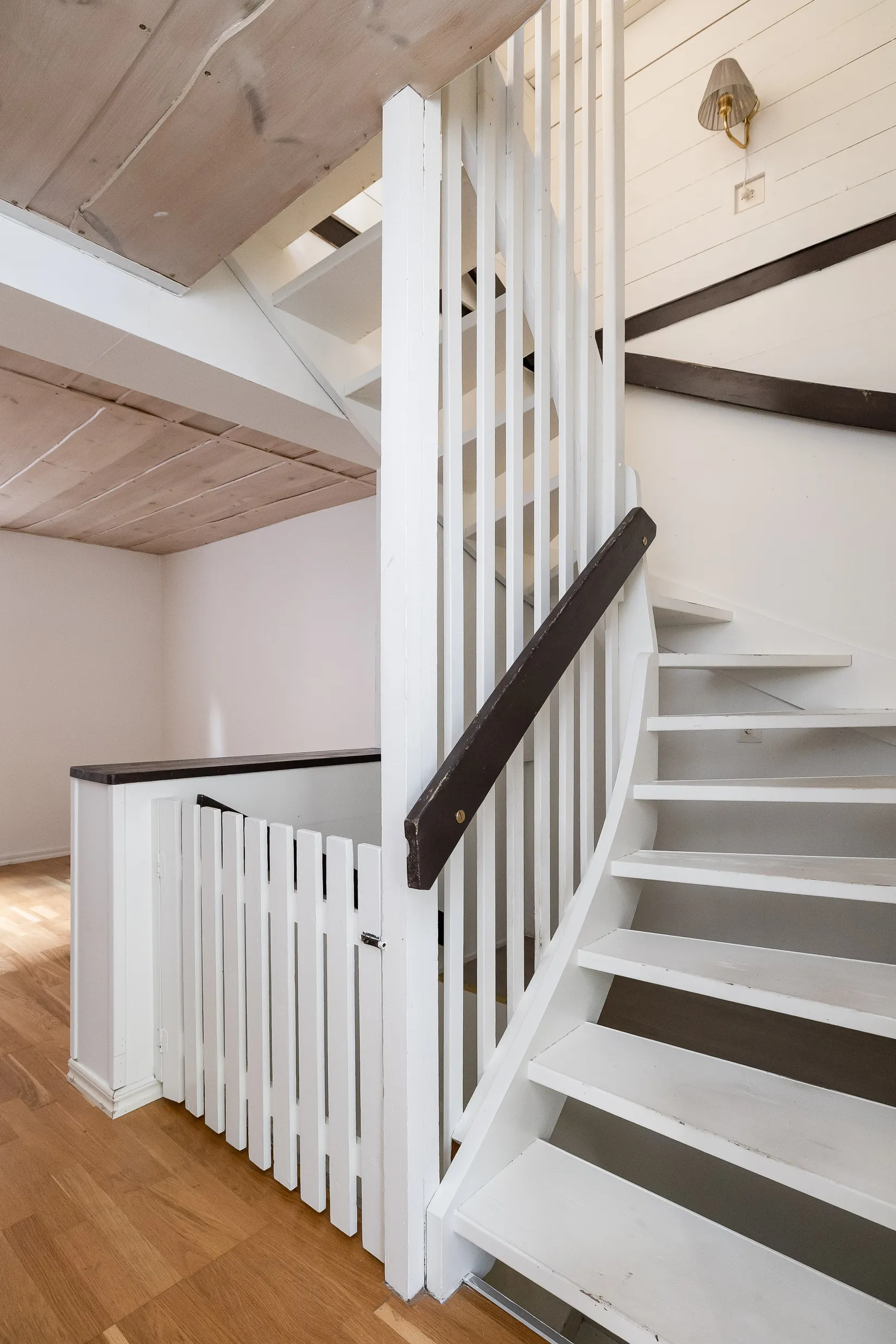 Villa, Skolgatan 10, Centralt, Örebro