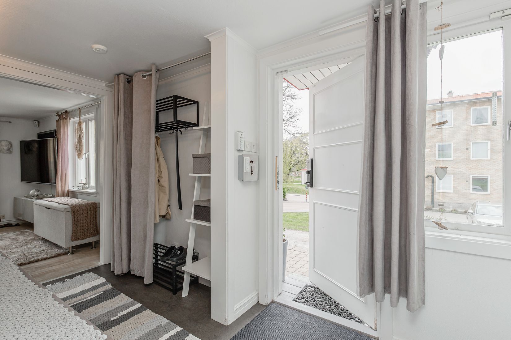 Villa, Västra Trädgårdsgatan 7, Centrum väster, Nyköping