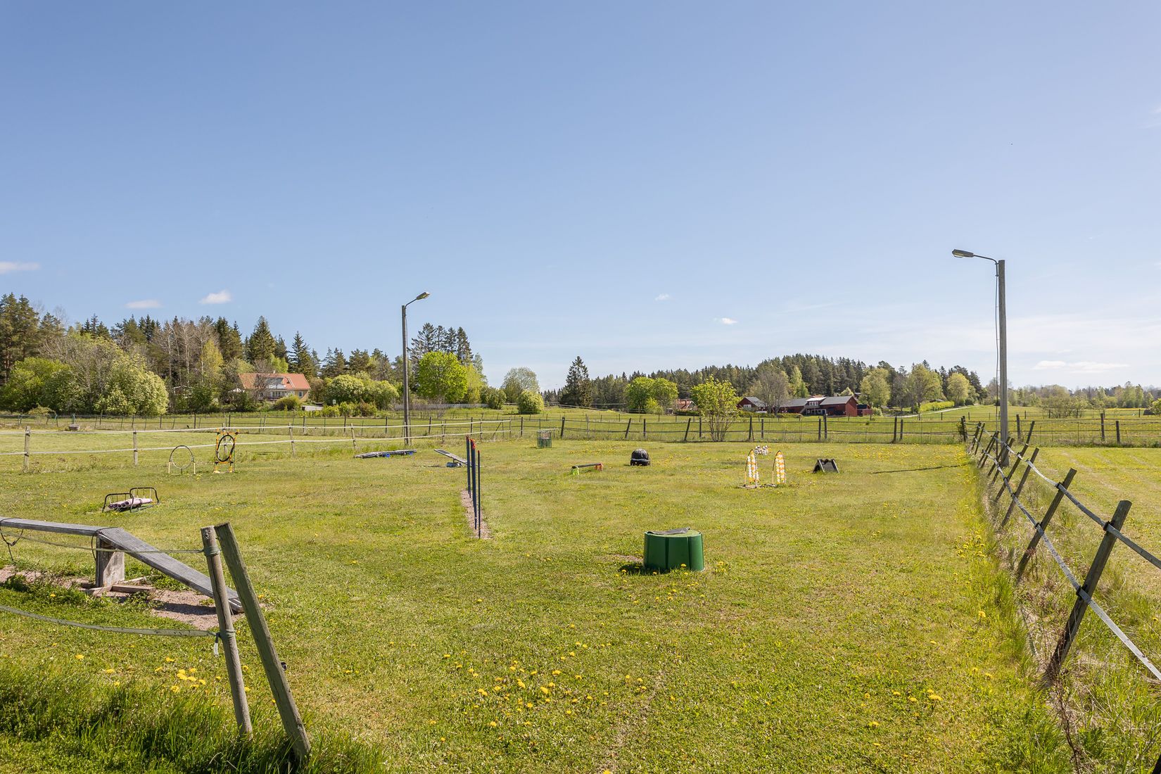 Gård/Skog, Almunge-Söderby Hasselbacken 51, Almunge, Uppsala