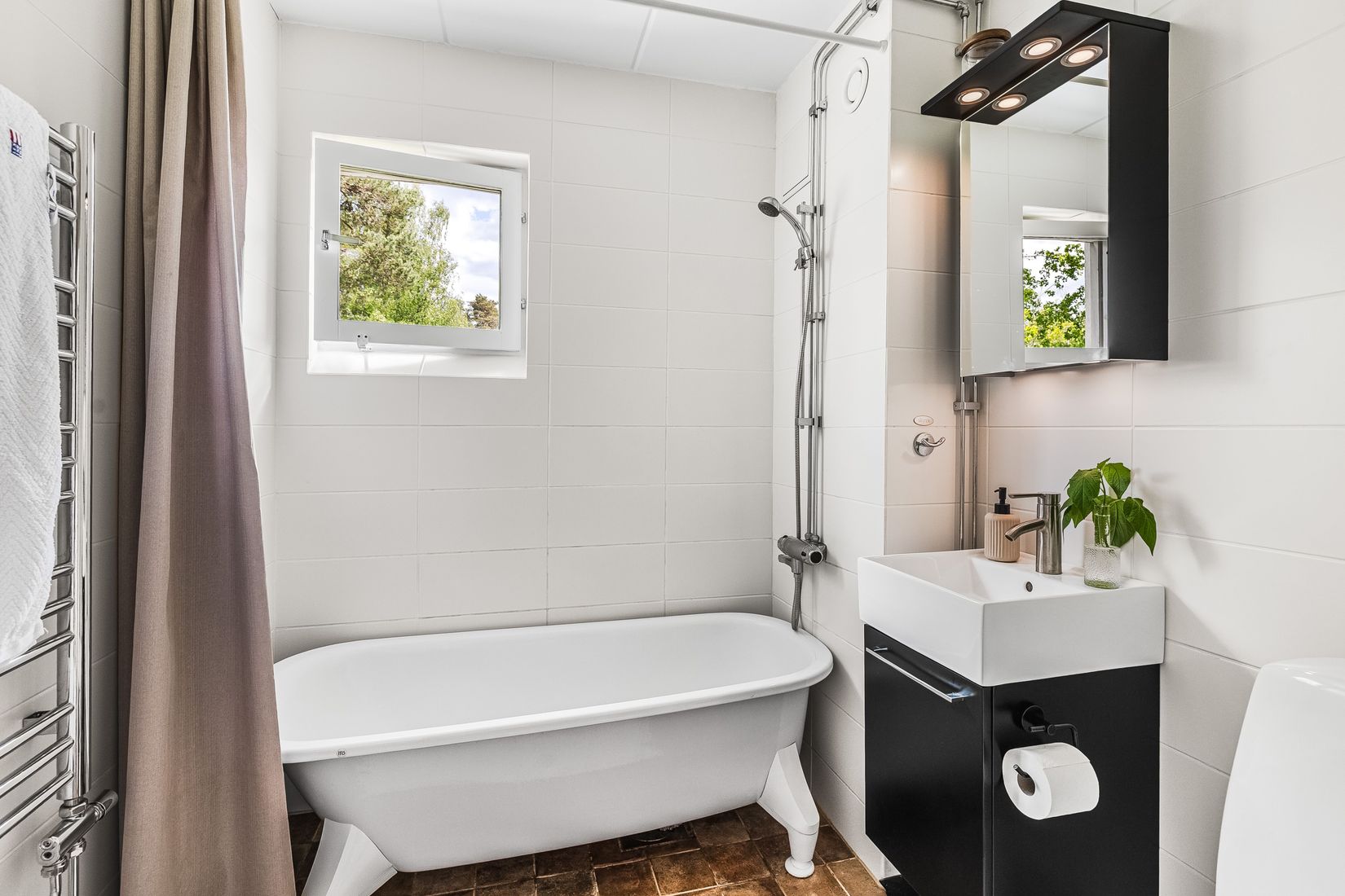 Radhus, Bäckvägen 24A, Dammen, Strängnäs