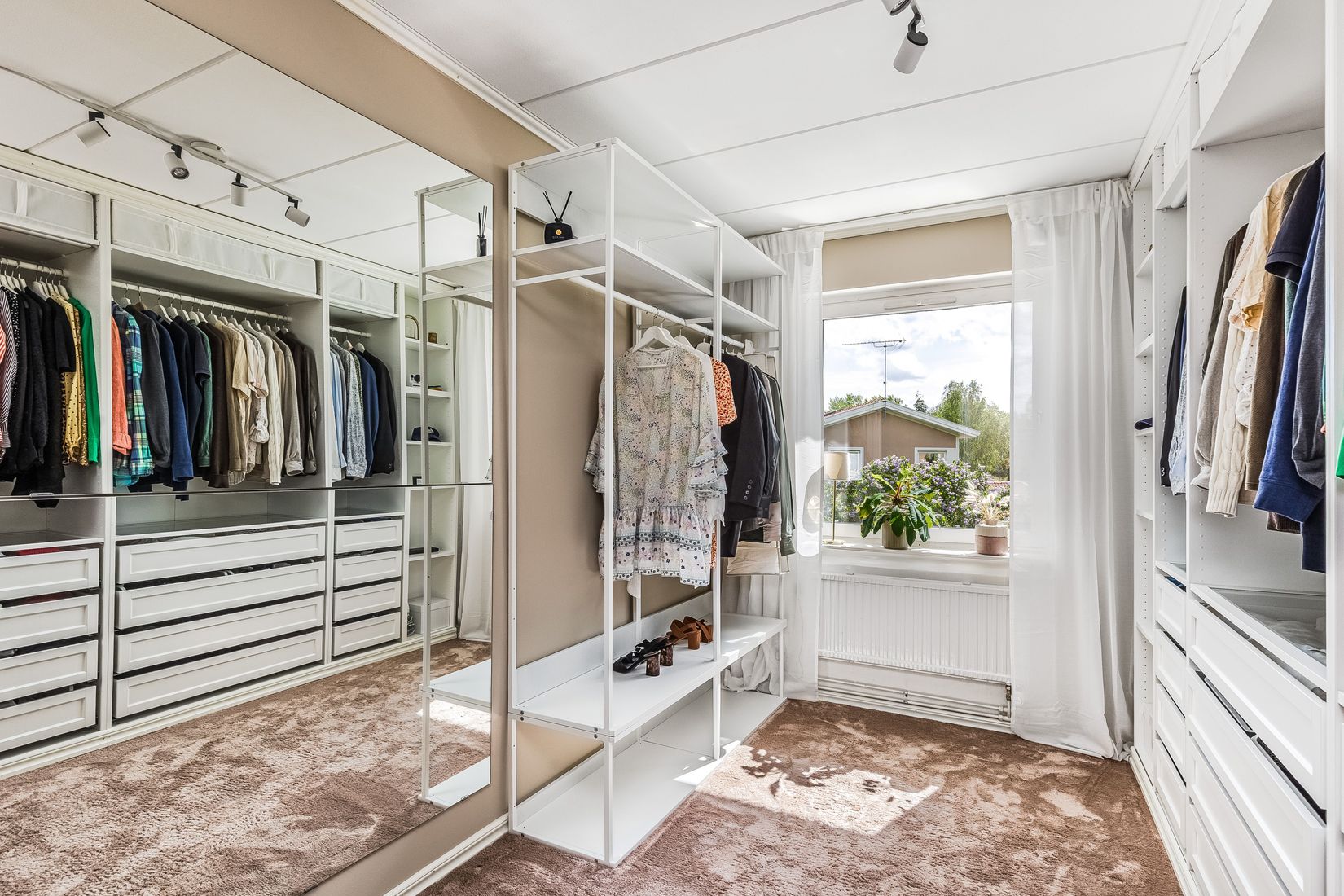 Radhus, Bäckvägen 24A, Dammen, Strängnäs
