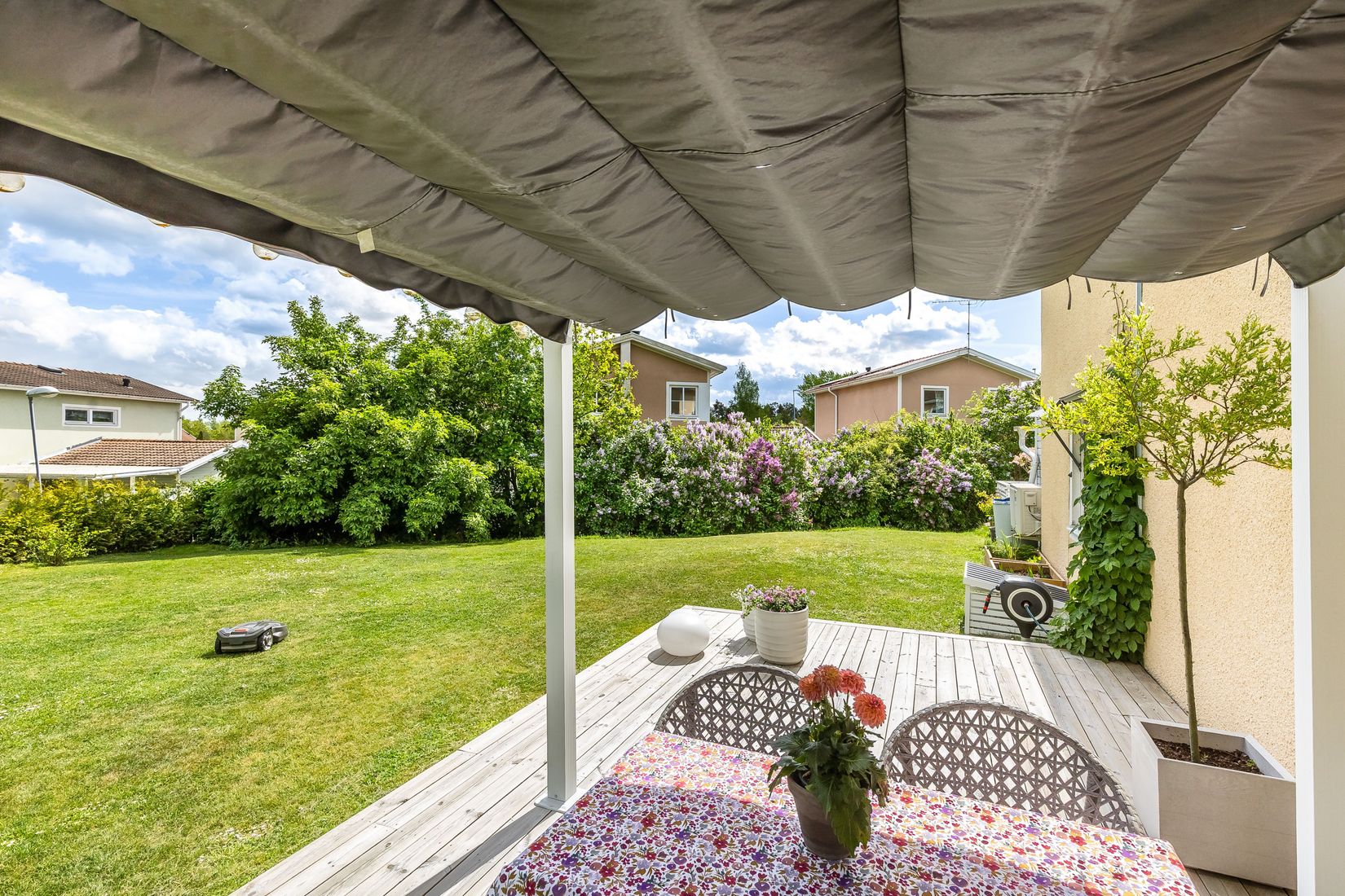 Radhus, Bäckvägen 24A, Dammen, Strängnäs