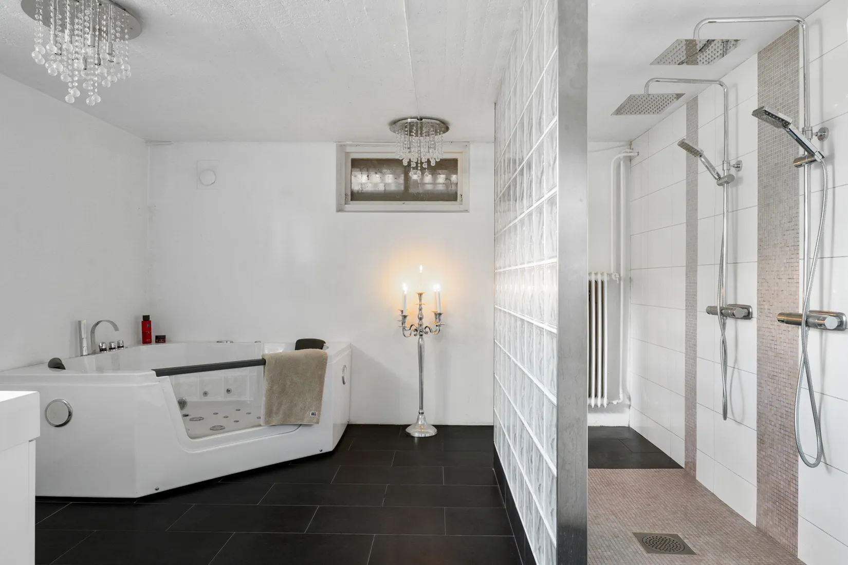 Villa, Gård/Skog, Tönnersjö Västra Tostarp 419, Tönnersjö, Halmstad