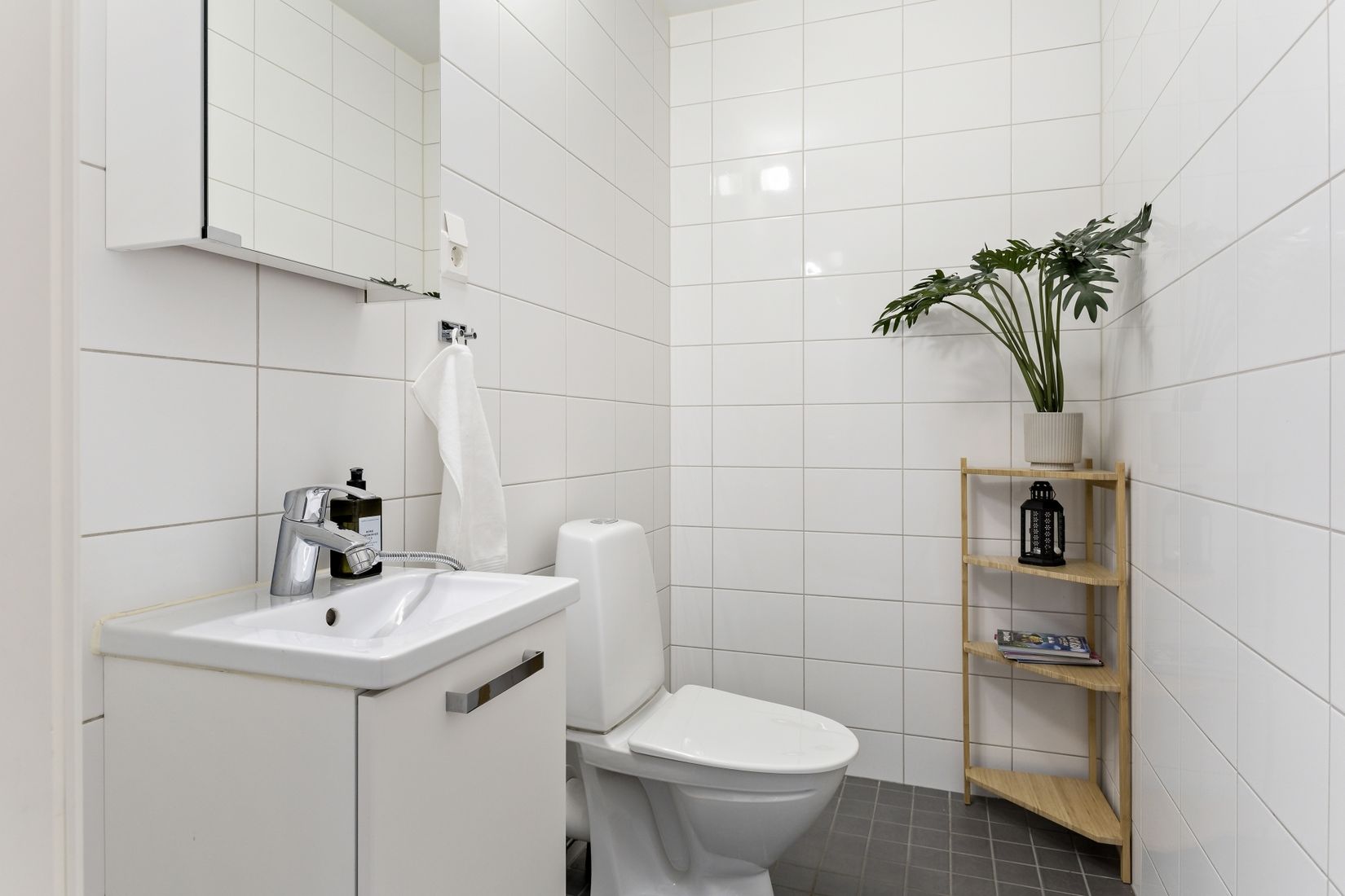 Bostadsrätt, Källtorpsvägen 11, Kallhäll, Järfälla