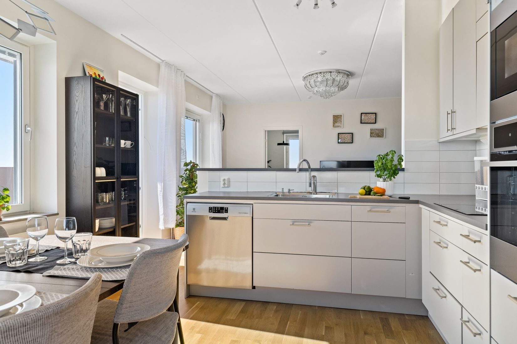 Bostadsrätt, Källtorpsvägen 11, Kallhäll, Järfälla