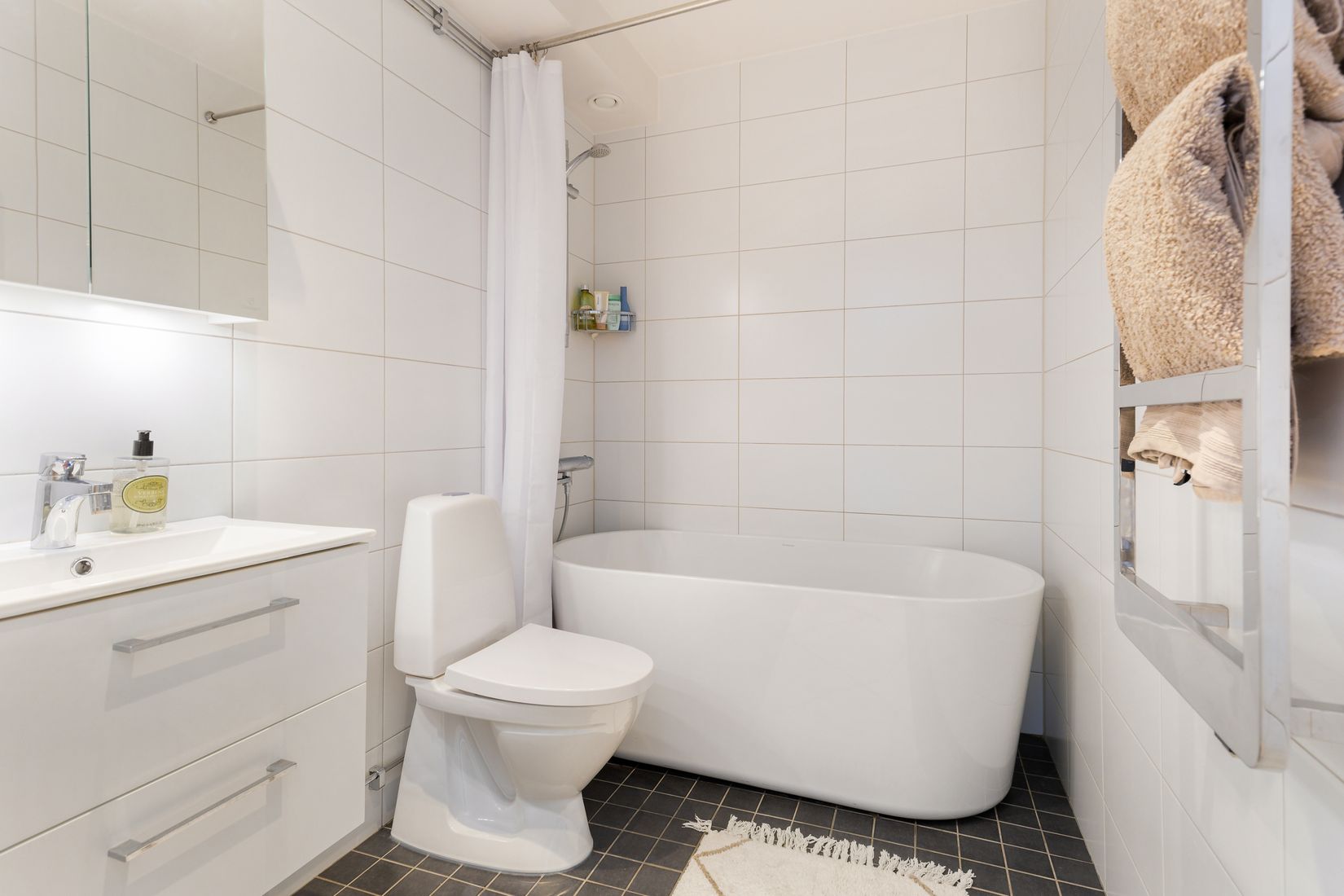 Bostadsrätt, Gamla Tyresövägen 310, Enskededalen, Stockholm